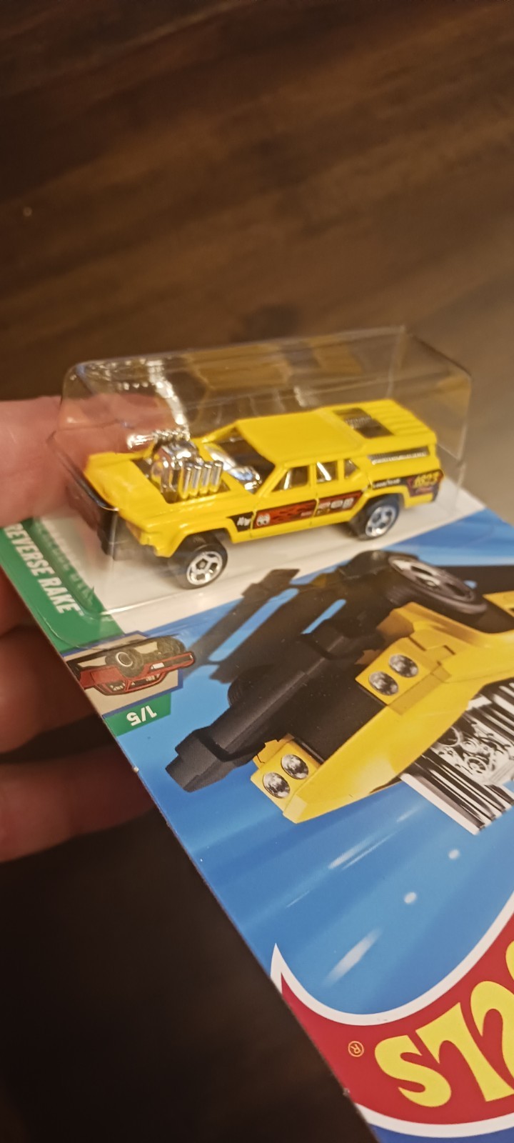 Hot Wheels N.I.P. new in package Cruise Bruiser Error 91/250 2025 Mistake H.t.f.