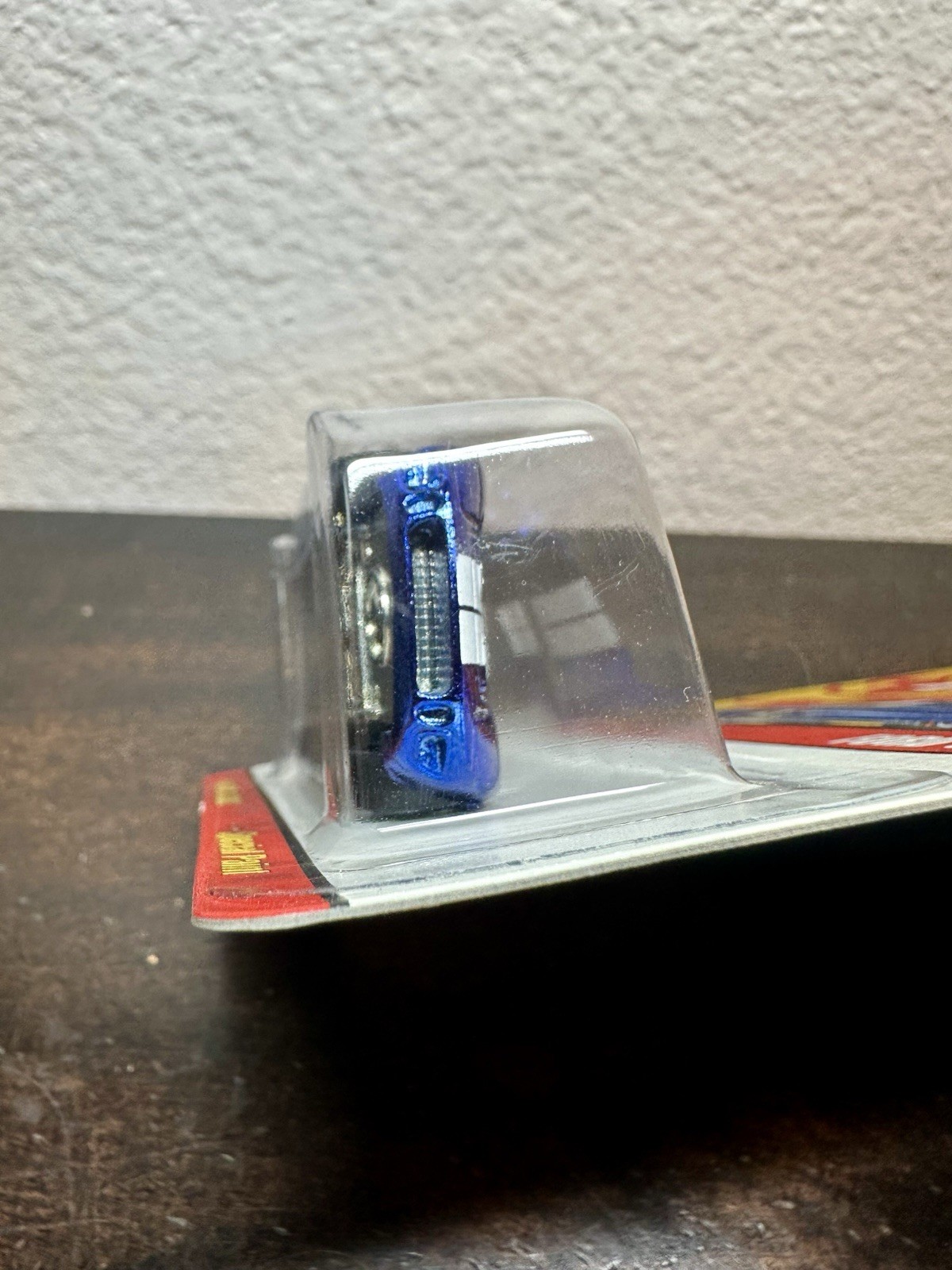 Hot Wheels Classics Series 2 Ford GT-40 Dark Blue