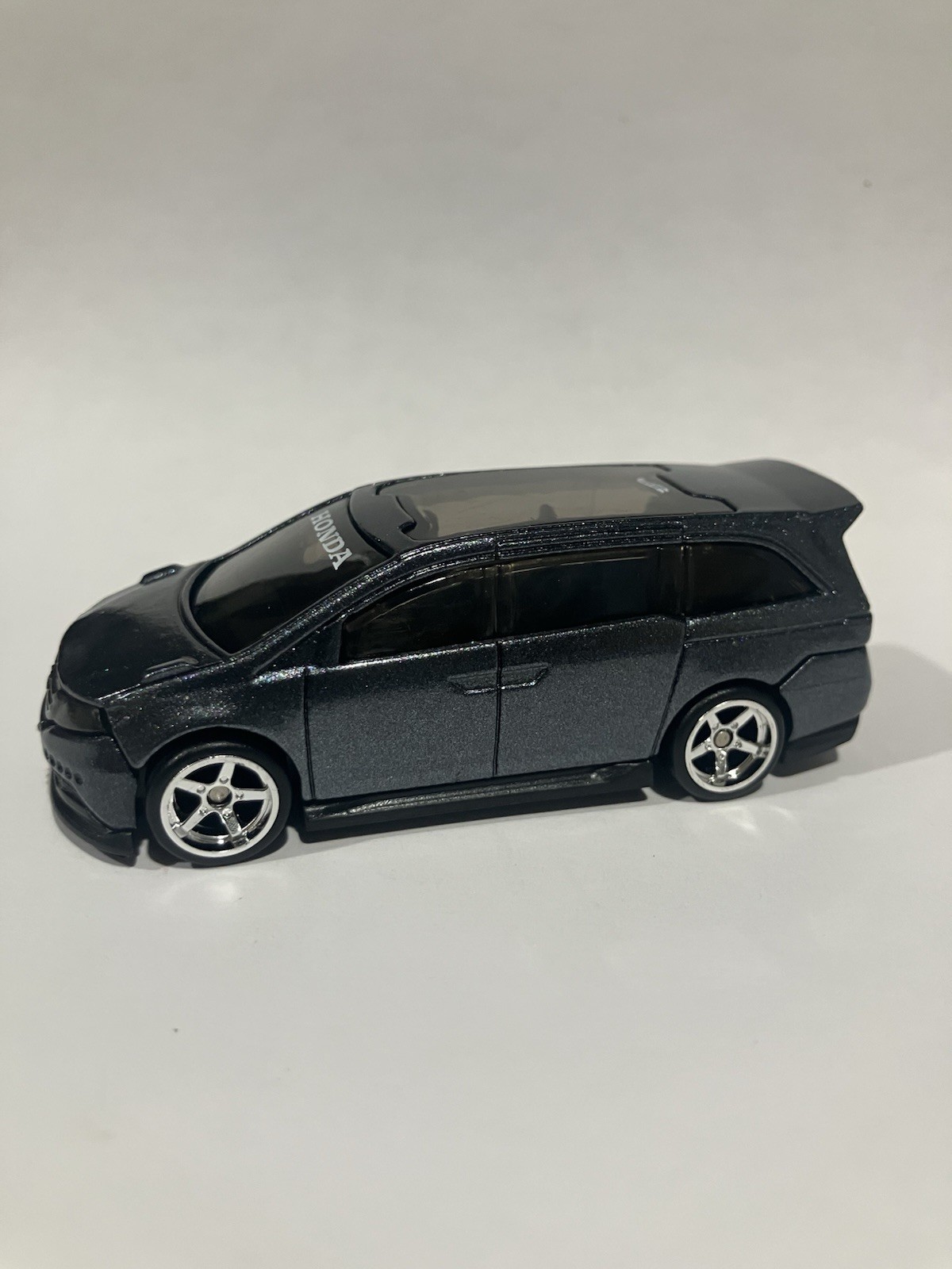 2026 Hot Wheels Honda Odyssey (CUSTOM PAINT WHEEL SWAP IN BLISTER)