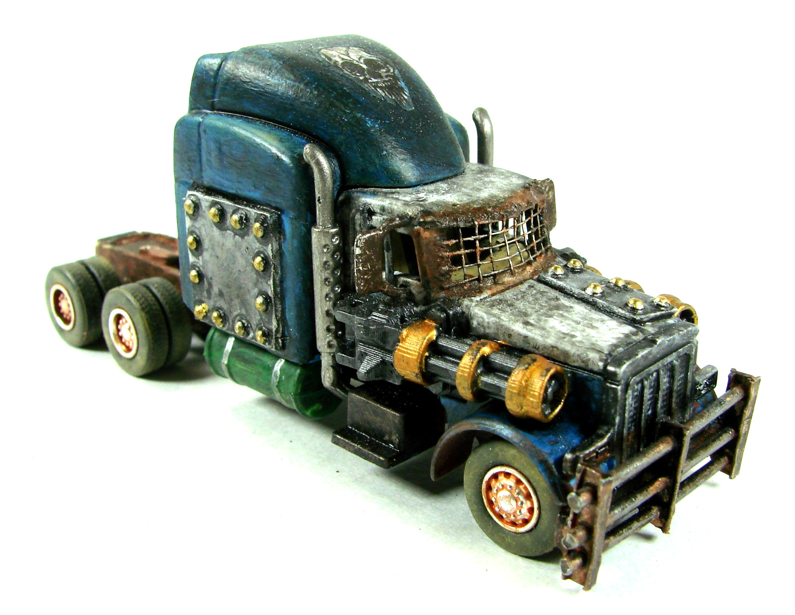 Gaslands Peterbuilt 379 War Rig Custom White Rose Diecast 1/80 Mad Max Blue