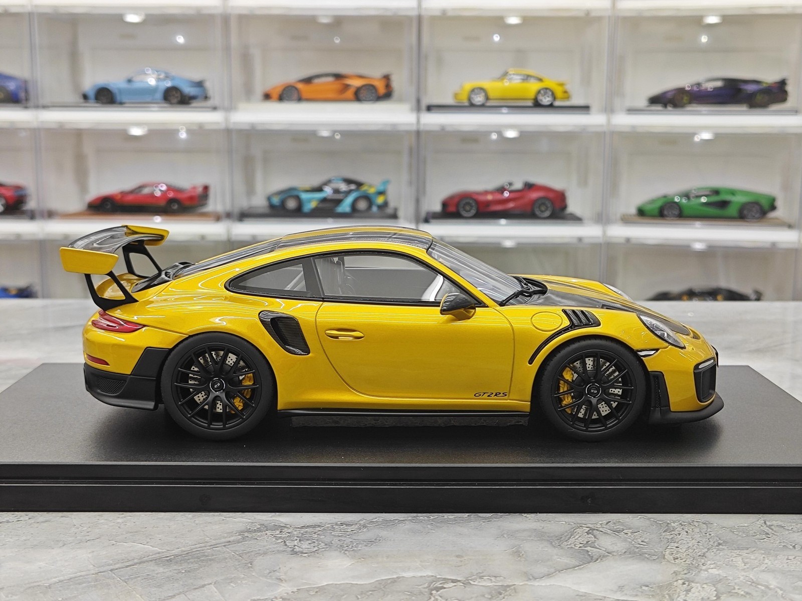 GT Spirit 1:18 Porsche 991.2 GT2 RS Gold Limited Edition Car Model