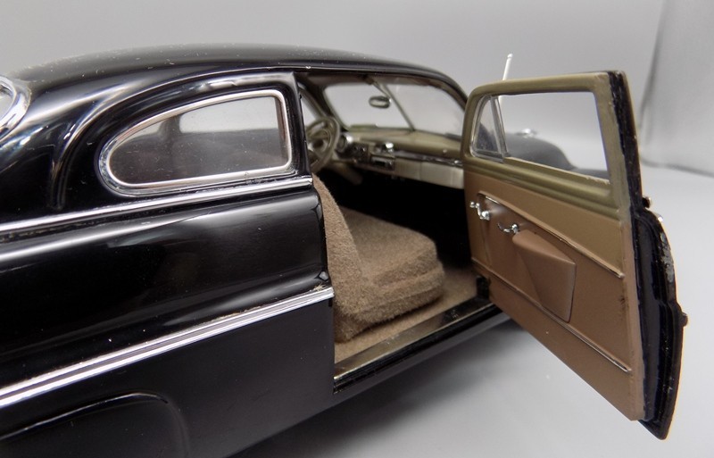 1949 Mercury Club Coupe Diecast Model Danbury Mint Rat Rod Low Rider 2 Door