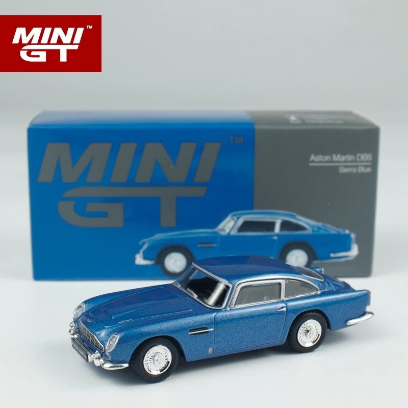 Greenlight Collectibles BMW 1:64 Black Bandit Series 31 – Assorted – You Choose!