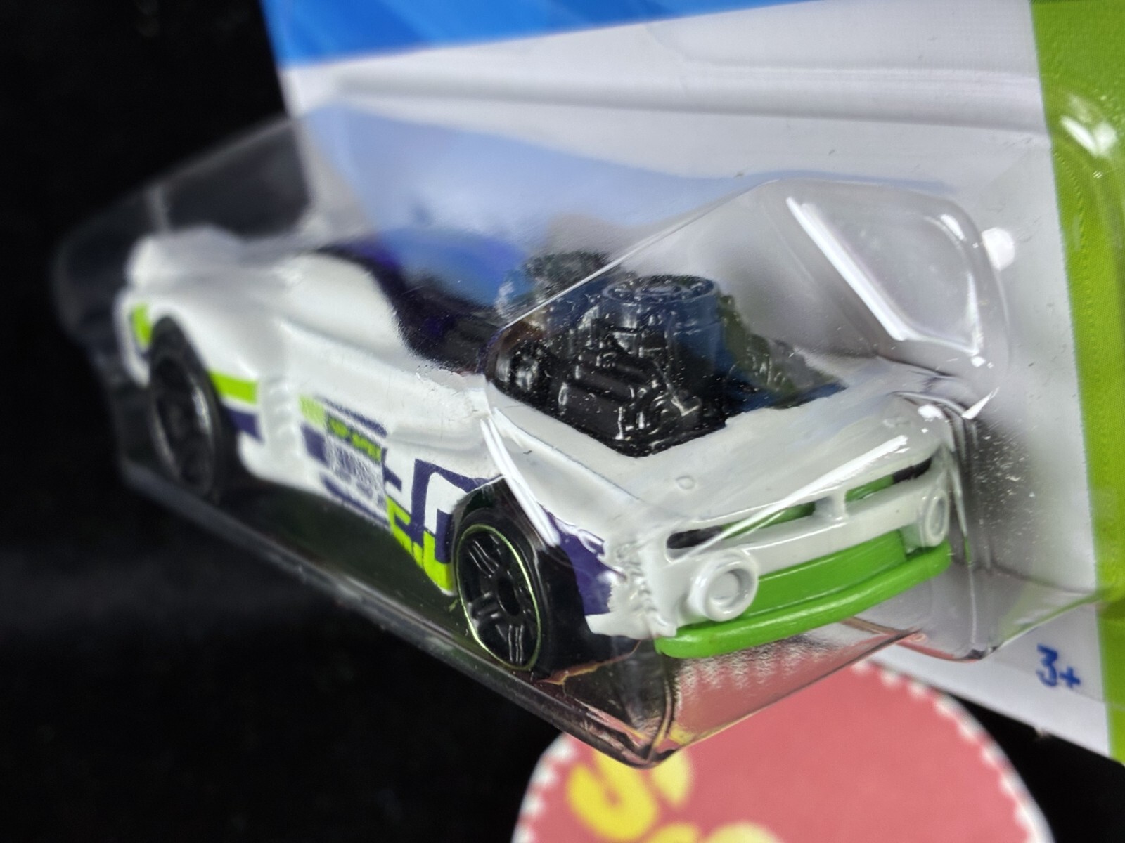 Hot Wheels Rodger Dodger & 2.0 2025, White With Flames,Netflix Let’s Race 2 Cars