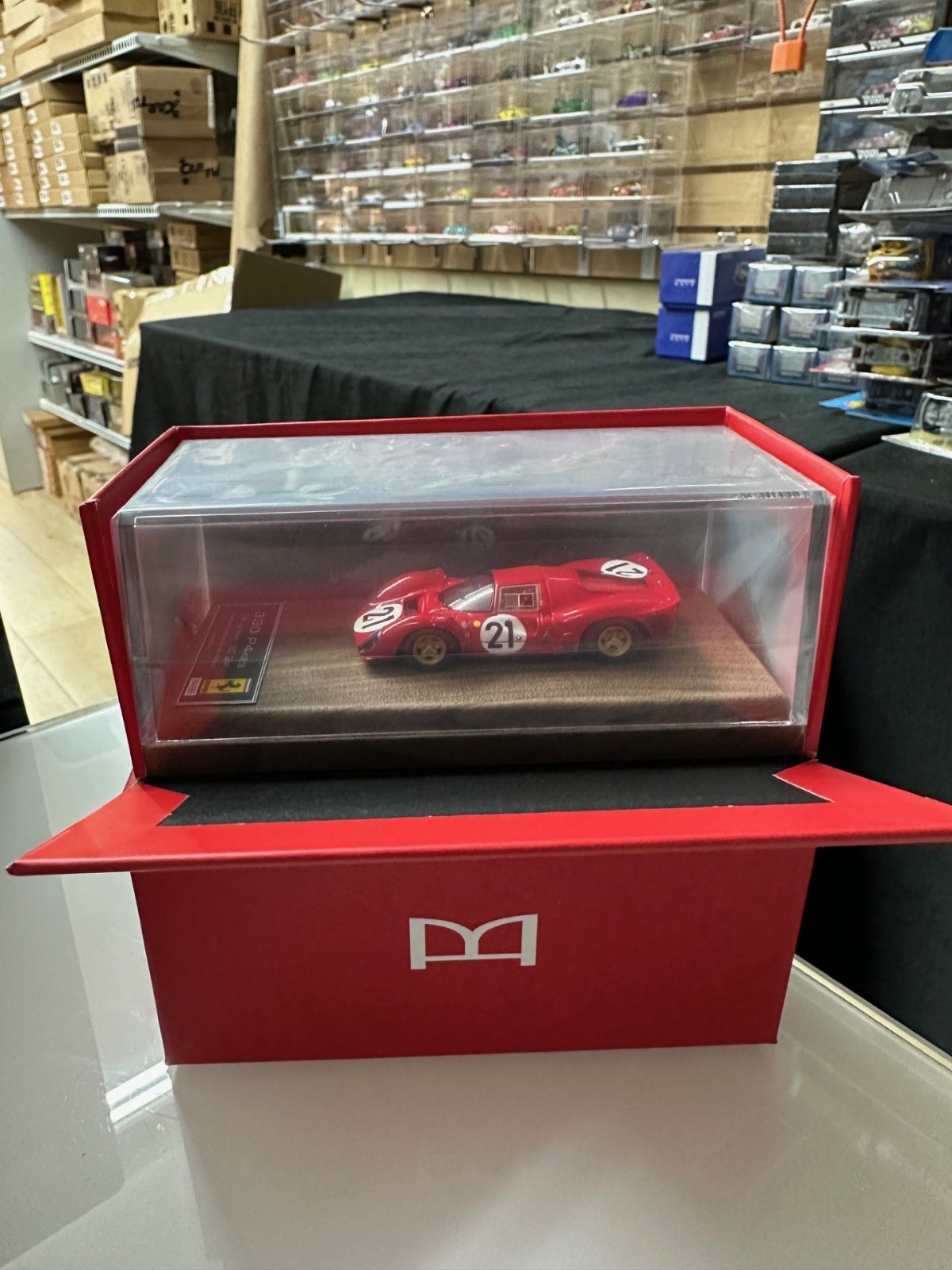 FERRARI 300 P4 COUPE #21 24H LE MANS 2ND 1967 RACE 1/64 RESIN CAR BY DMH 99 MADE
