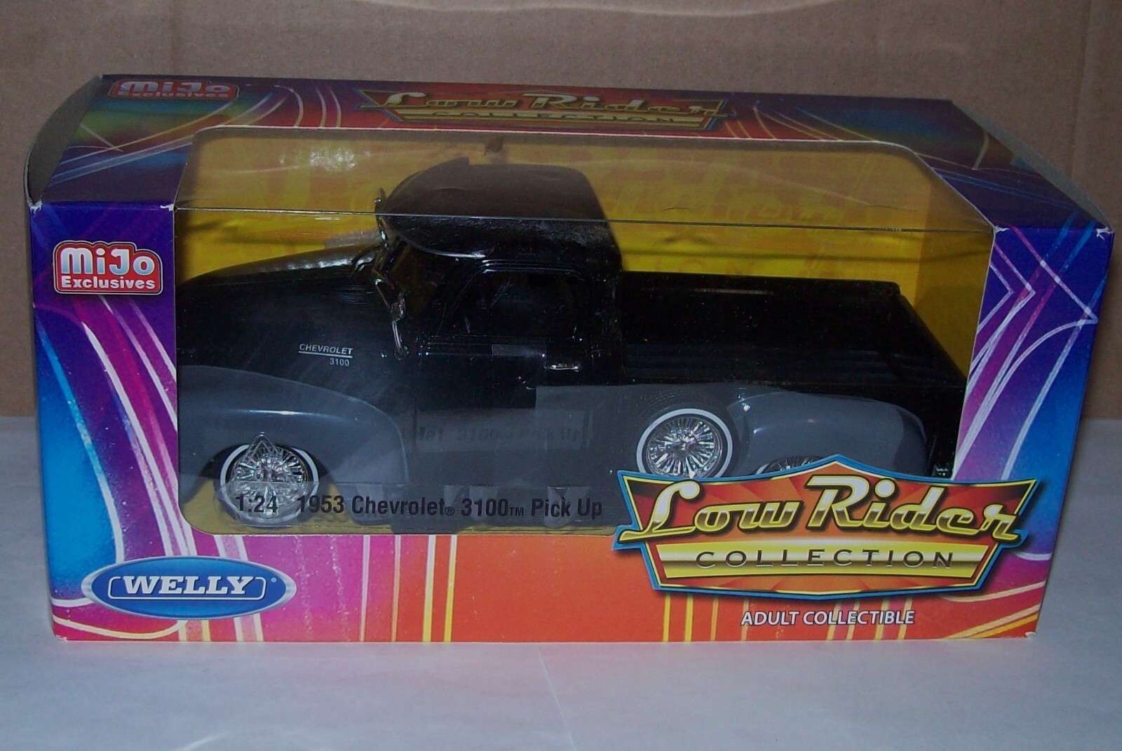 1:24 LOW RIDER 1953 Chevy 3100 Pick Up Truck – Two Tone Paint