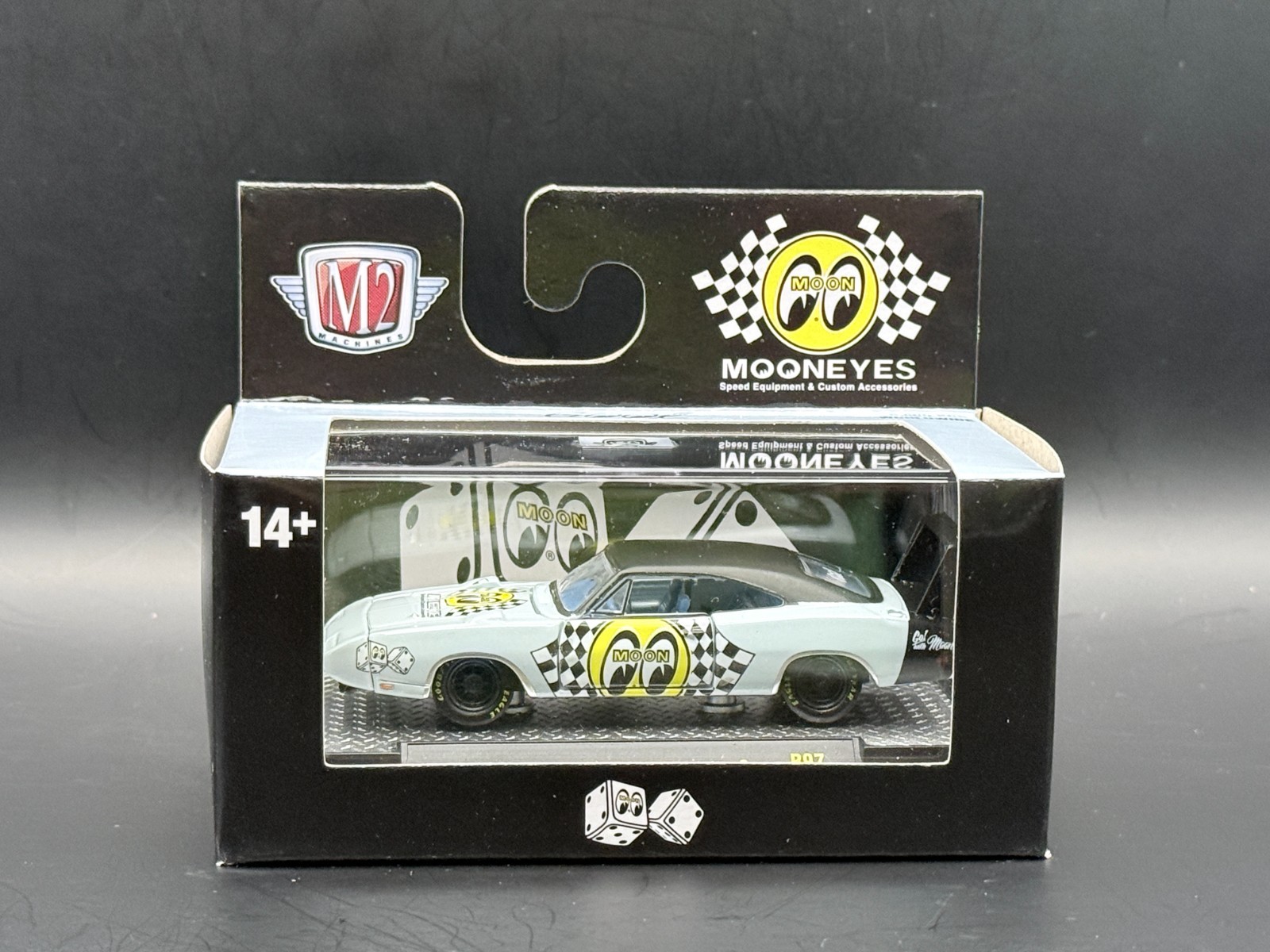 M2 1969 Dodge Charger Daytona HEMI Mooneyes 32600-97 1/64