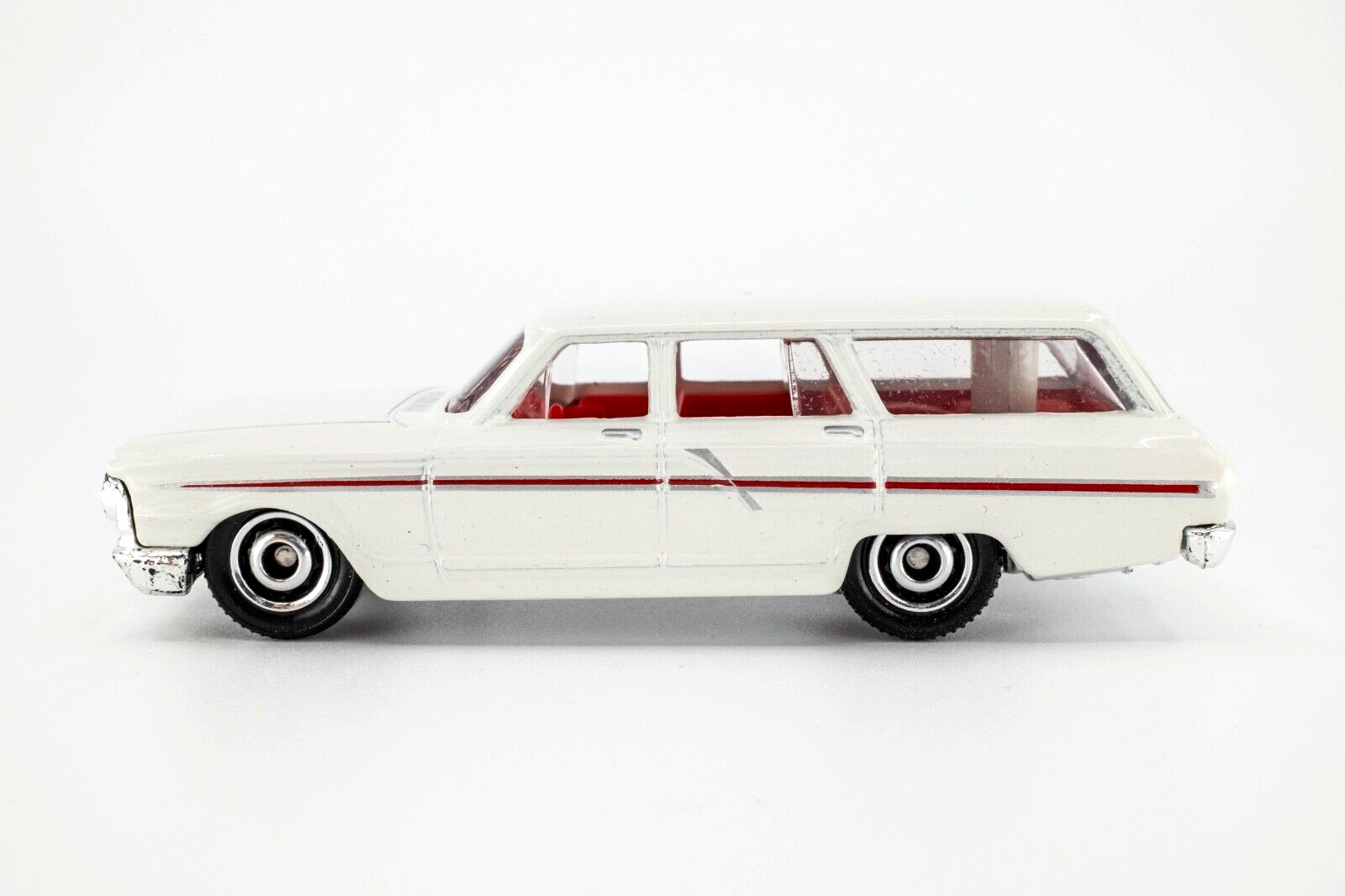 2020 Matchbox “MBX Highway” 1964 Ford Fairlane WHITE | MINT