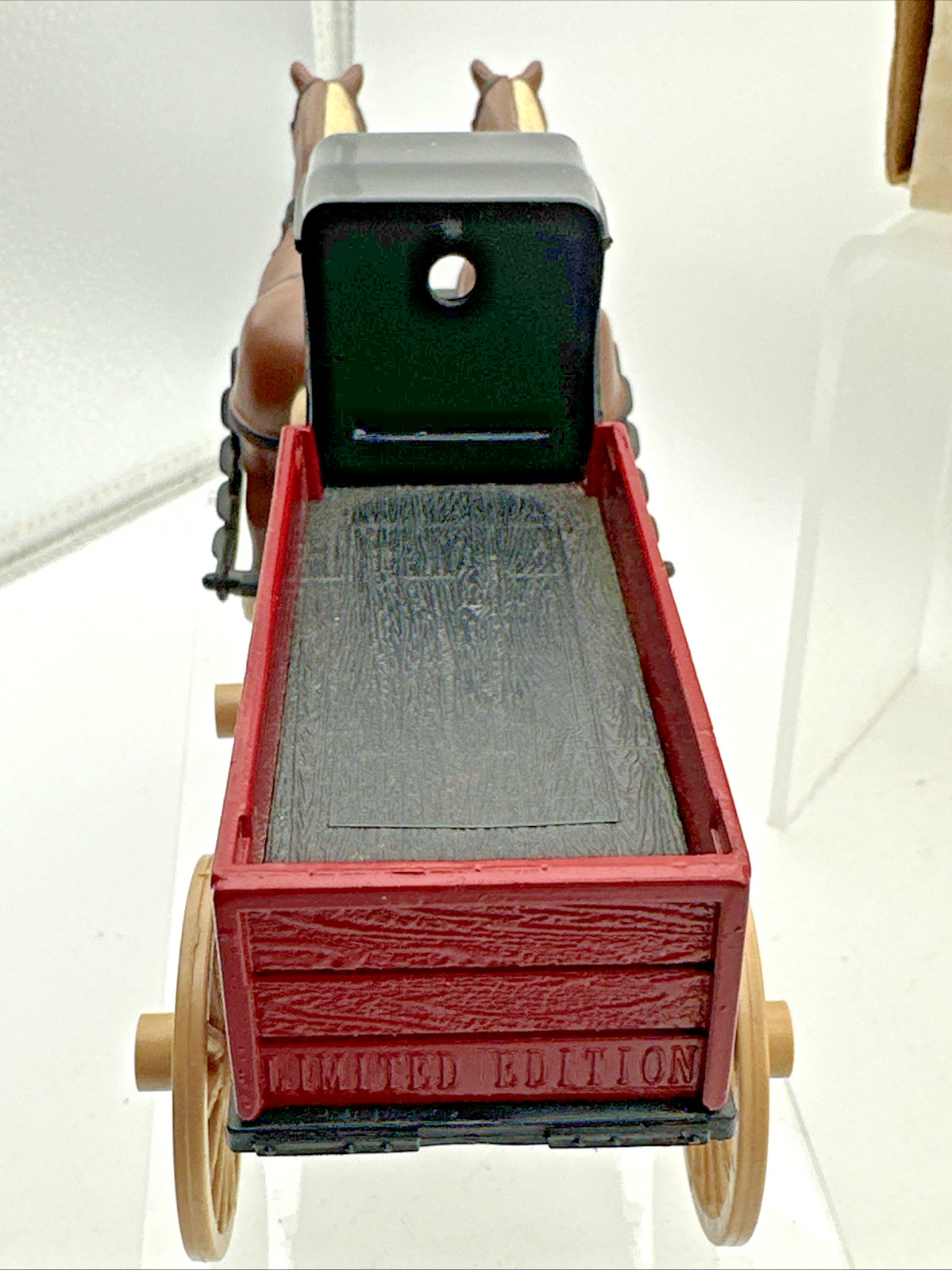 Ertl Die Cast Metal Gray and Barton Horse and Plastic Wagon Toy Delivery W/Box