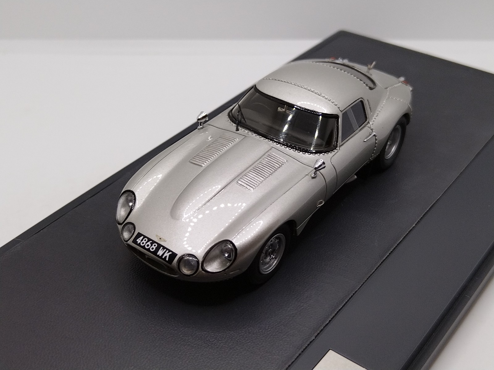 MATRIX 1/43 Jaguar E-Type Low Drag Coupe 1963. Wow Rare!