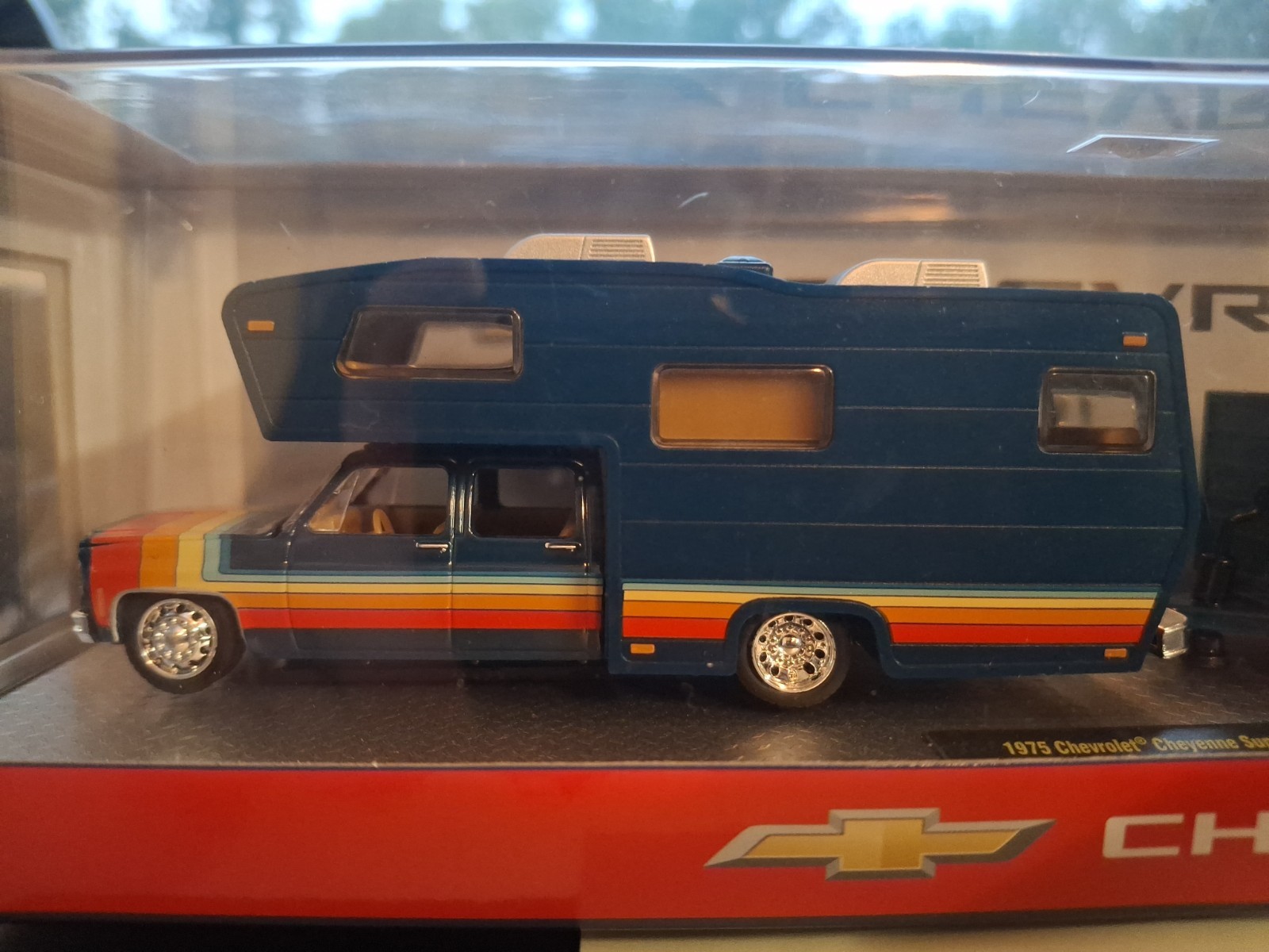 M2 HUALER 1975 CHEVY CHEYENNE SUPER 30 W/CAMPER & 1978 CHEVY C10 SILVERADO