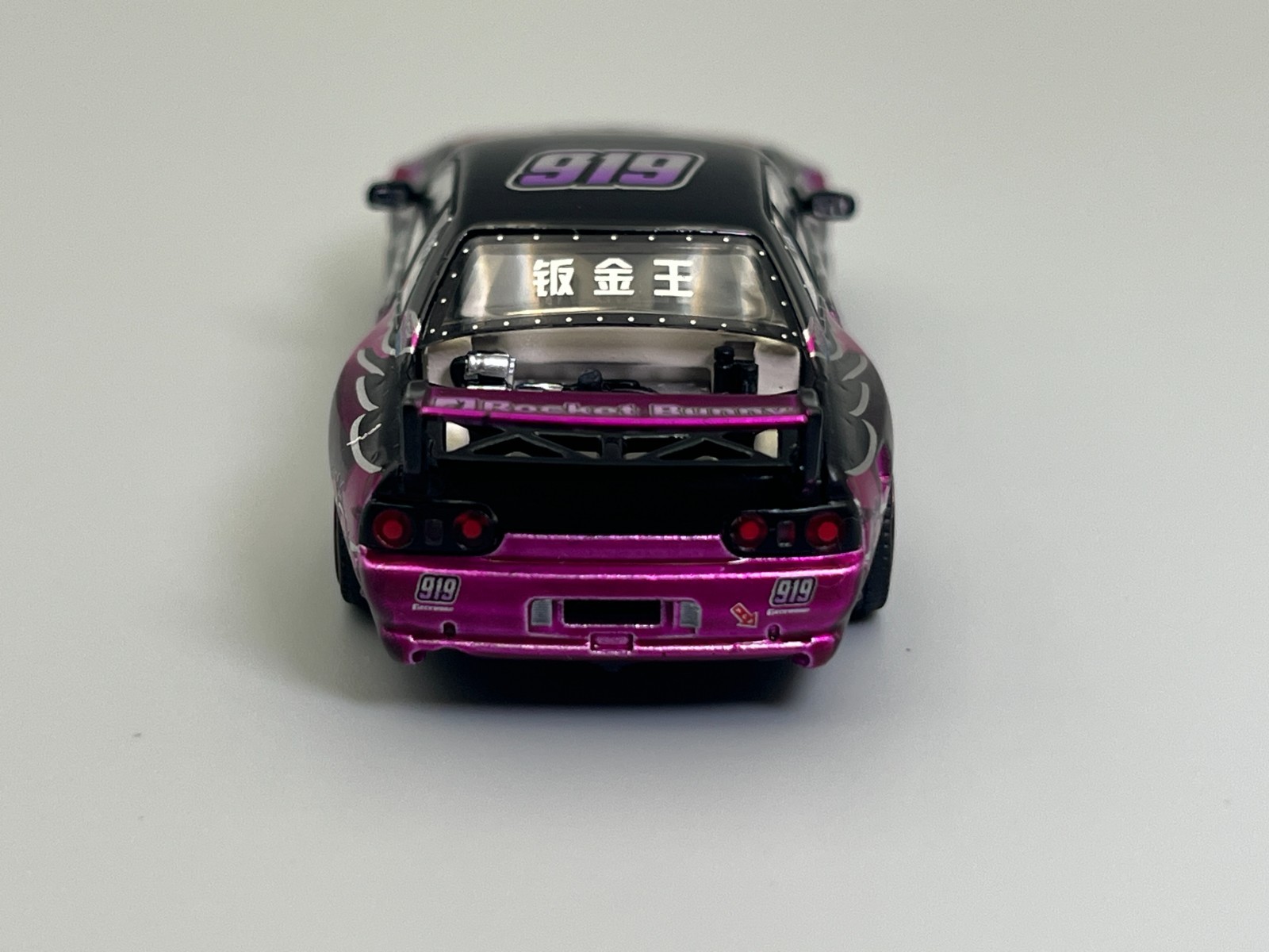 Pandem Nissan Skyline GT-R R32 “Echo Gao” Formula Drift 1087X Poprace 1/64 scale