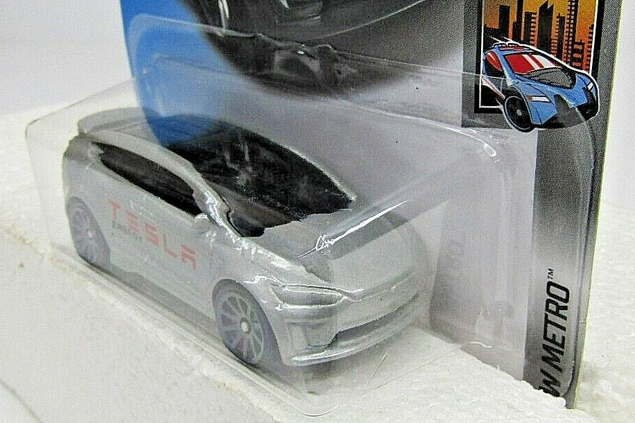 Hot Wheels 2018 Tesla Model X #247/365