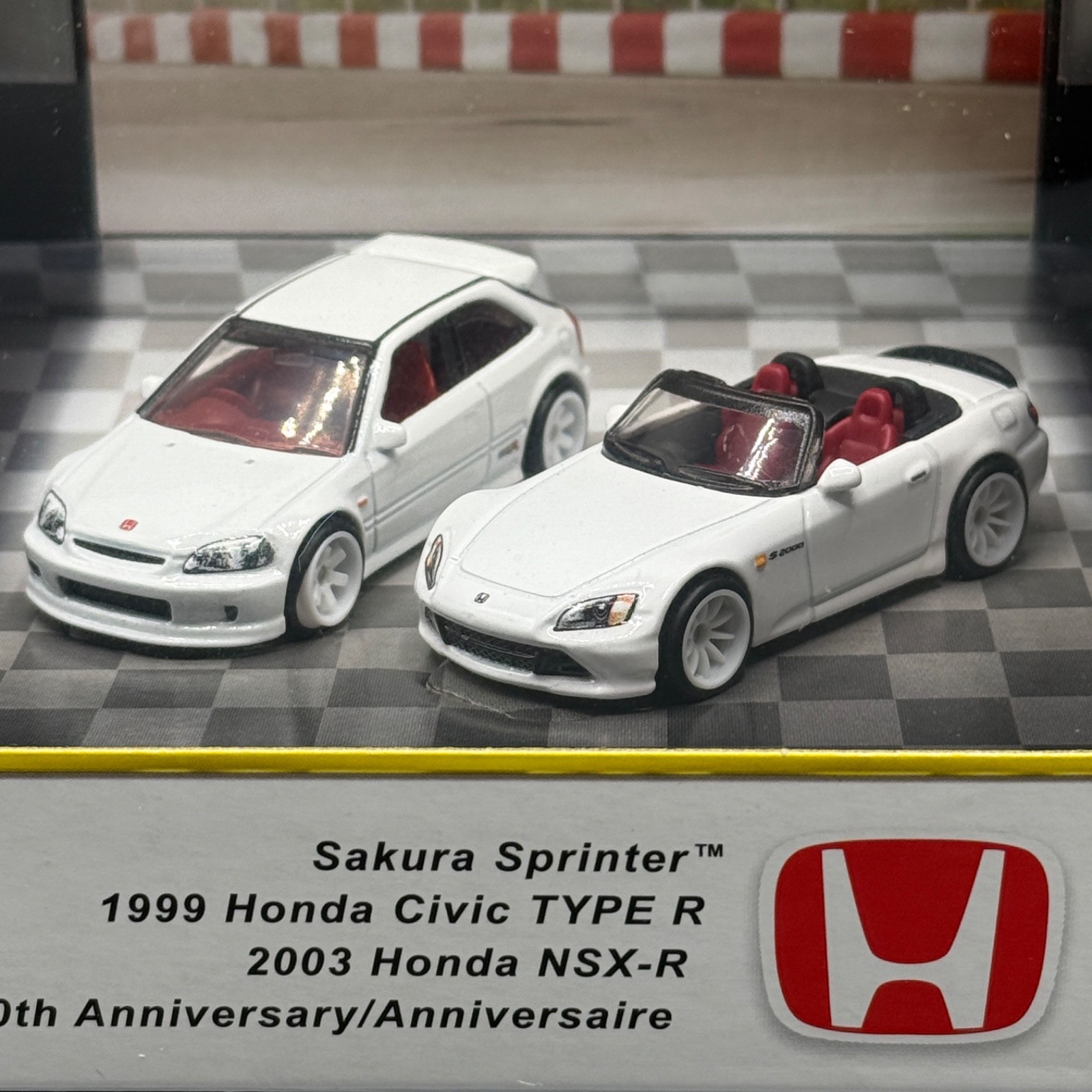 HOT WHEELS 2025 PREMIUM diorama garage HONDA CIVIC TYPE R s2000 NSX-R sprinter