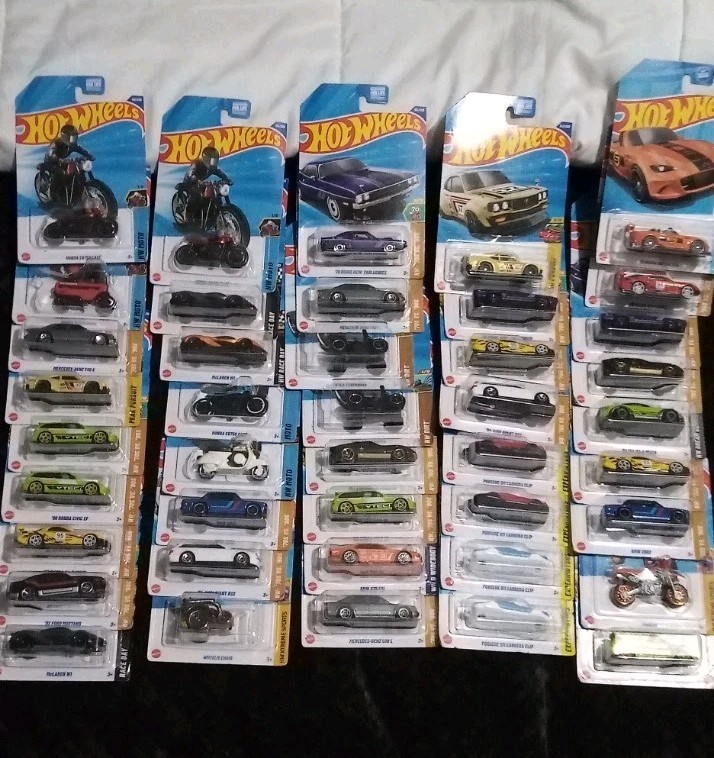 Hot Wheels Mixed Box 42 Cars Mixed Lot 1:64 Die Cast Toy Cars