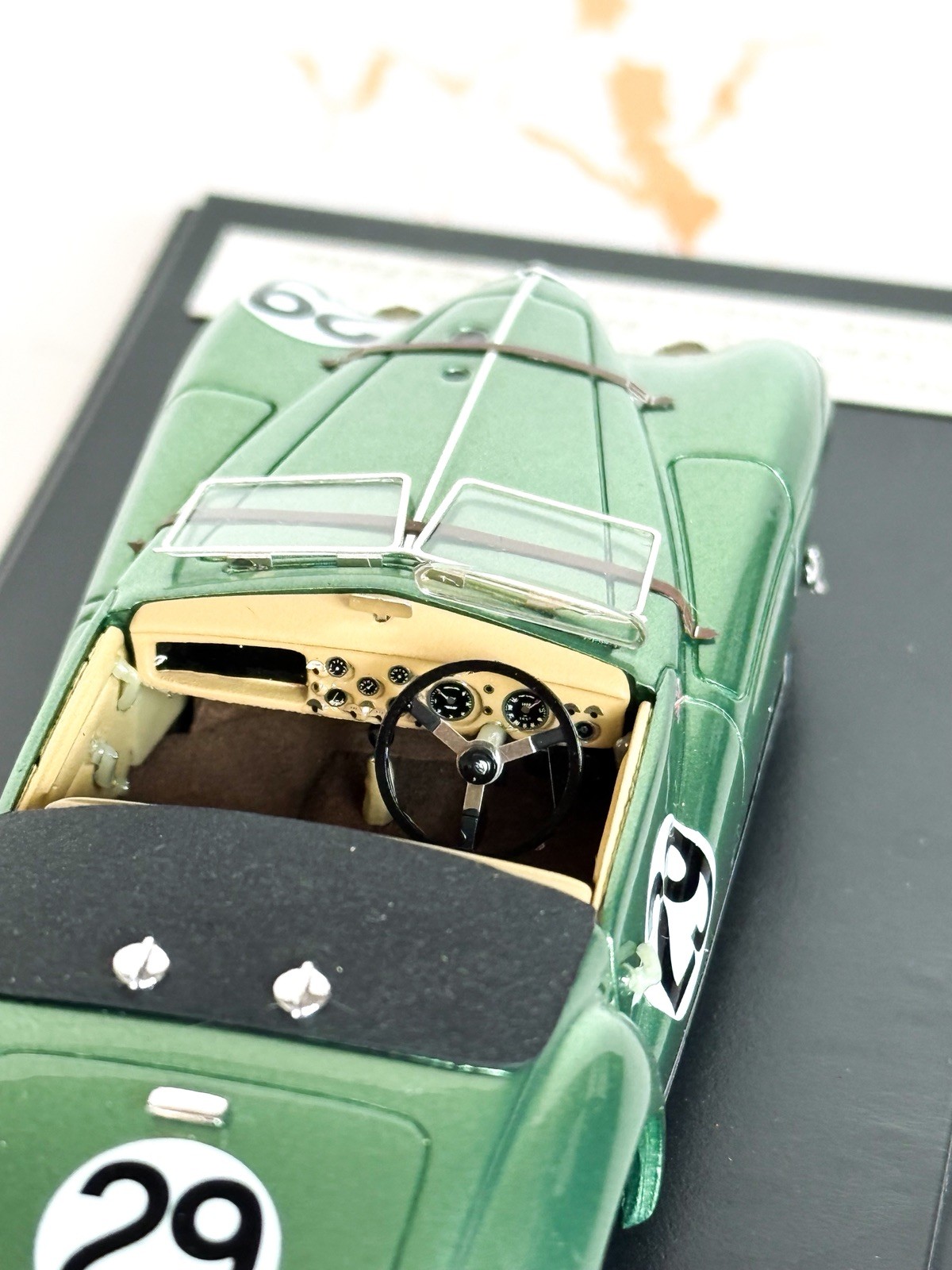 Matrix 1:43 Aston Martin 2-Litre Sports Le Mans 1949 #29 Resin MXR50108-011