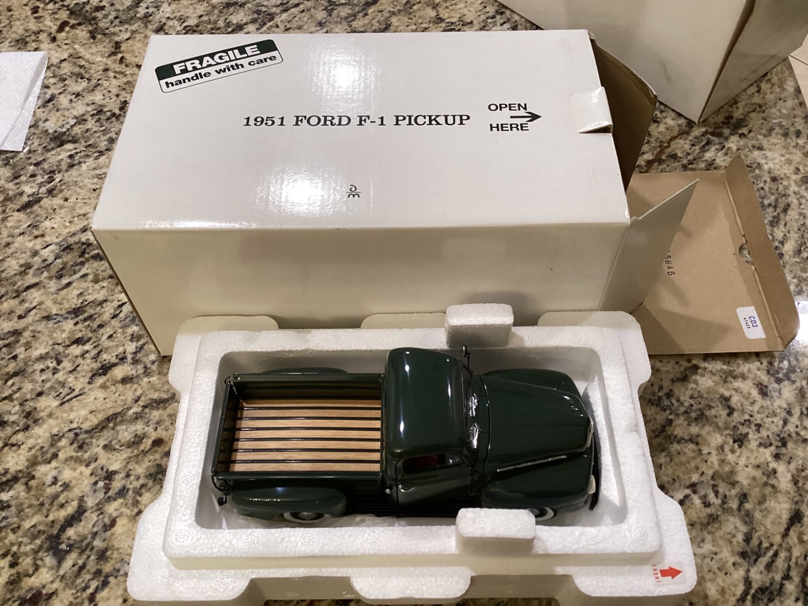 1/24 Danbury MINT 1951 Ford F-1 Pickup GREEN