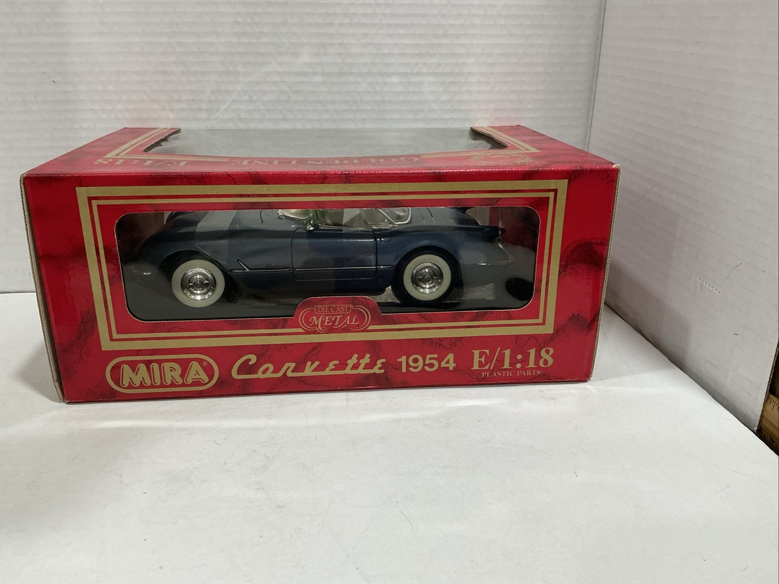 Mira Golden Line 1954 Chevrolet Corvette Diecast Car – Blue- 1:18 Scale