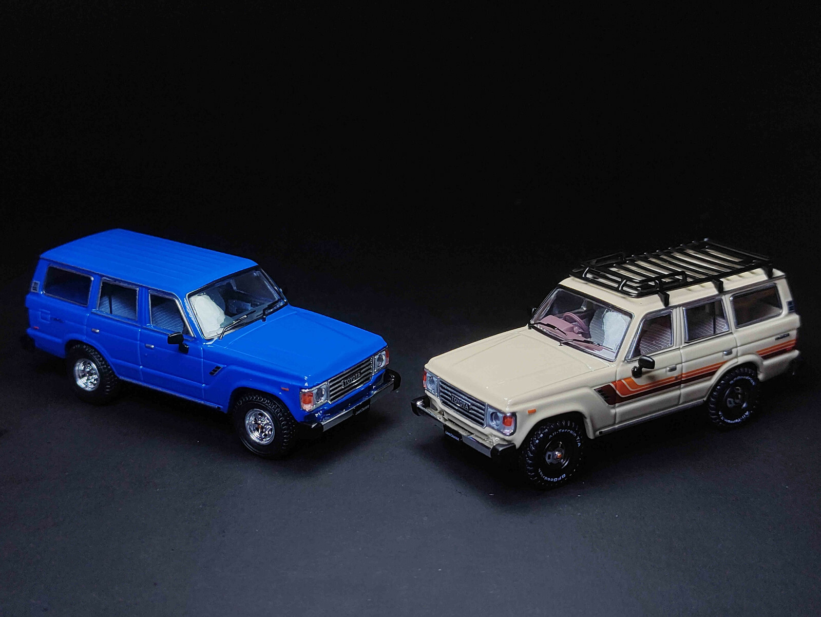 1/64 Die Cast TOYOTA LAND CRUISER FJ60 Model Truck – GREEN –