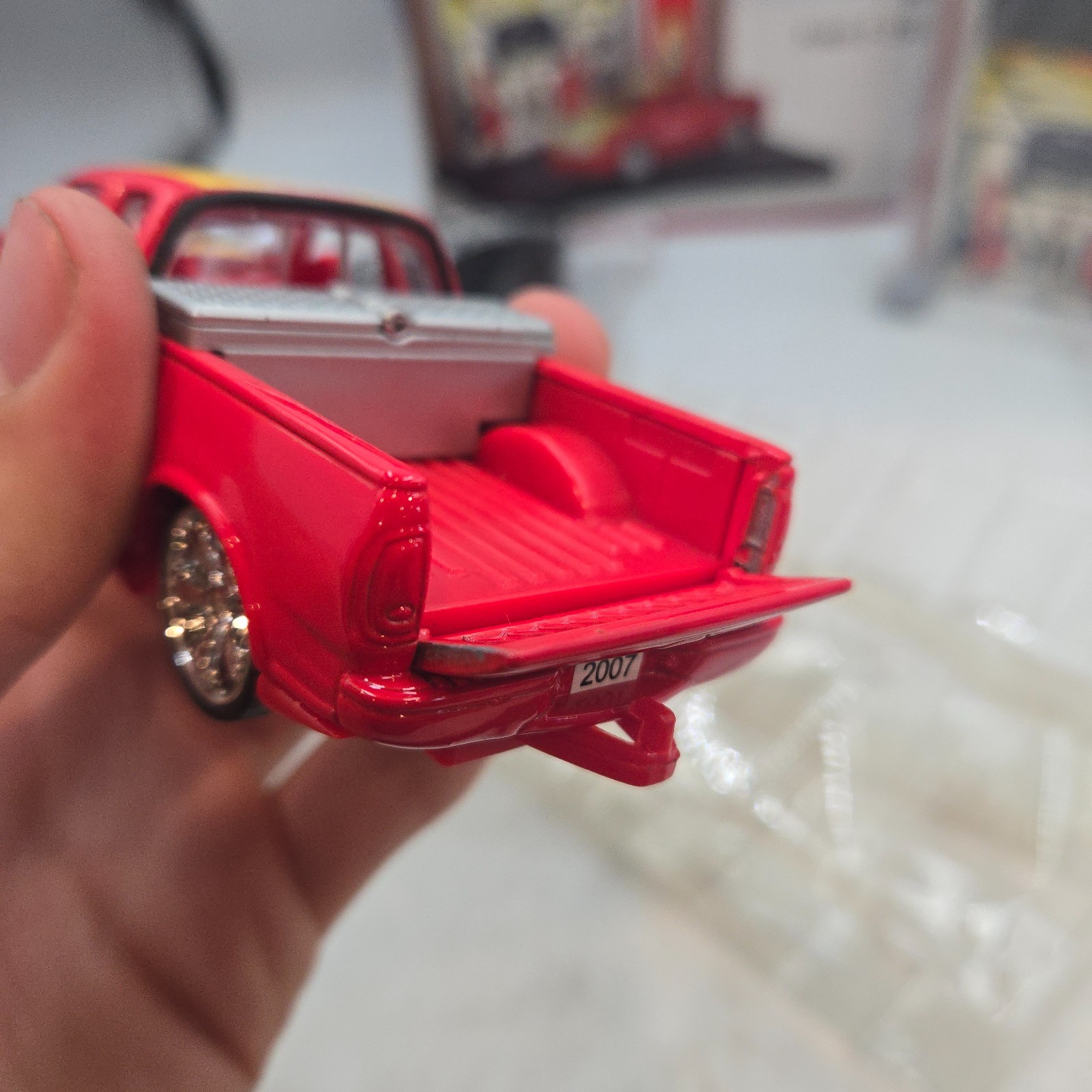 Snap-on Modern Garage Diorama Ford F-150 Super Cab