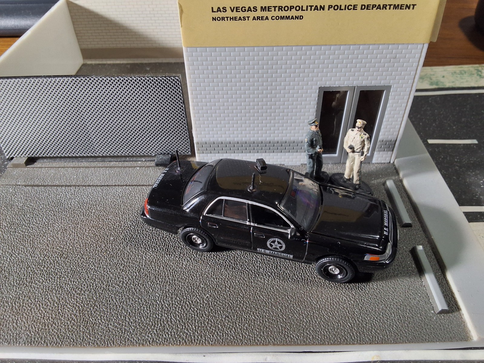 Greenlight Police Ford Crown U.S.MARSHAL SLICK TOP plate reader Custom unit!