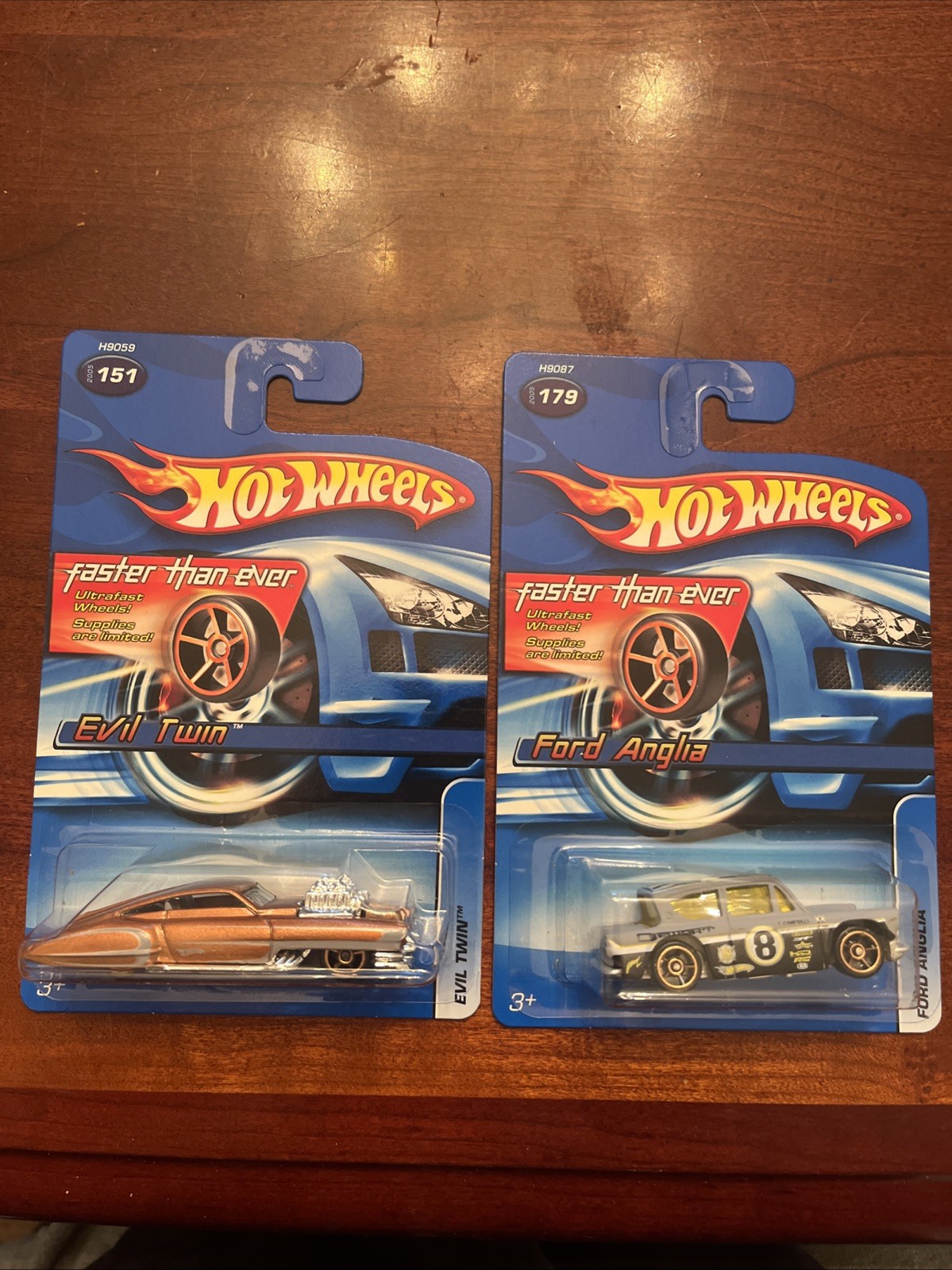 2005 HOT WHEELS FASTER THAN EVER LOT OF 8 VARIOUS CARS FTE NIP FREE SHIPPING