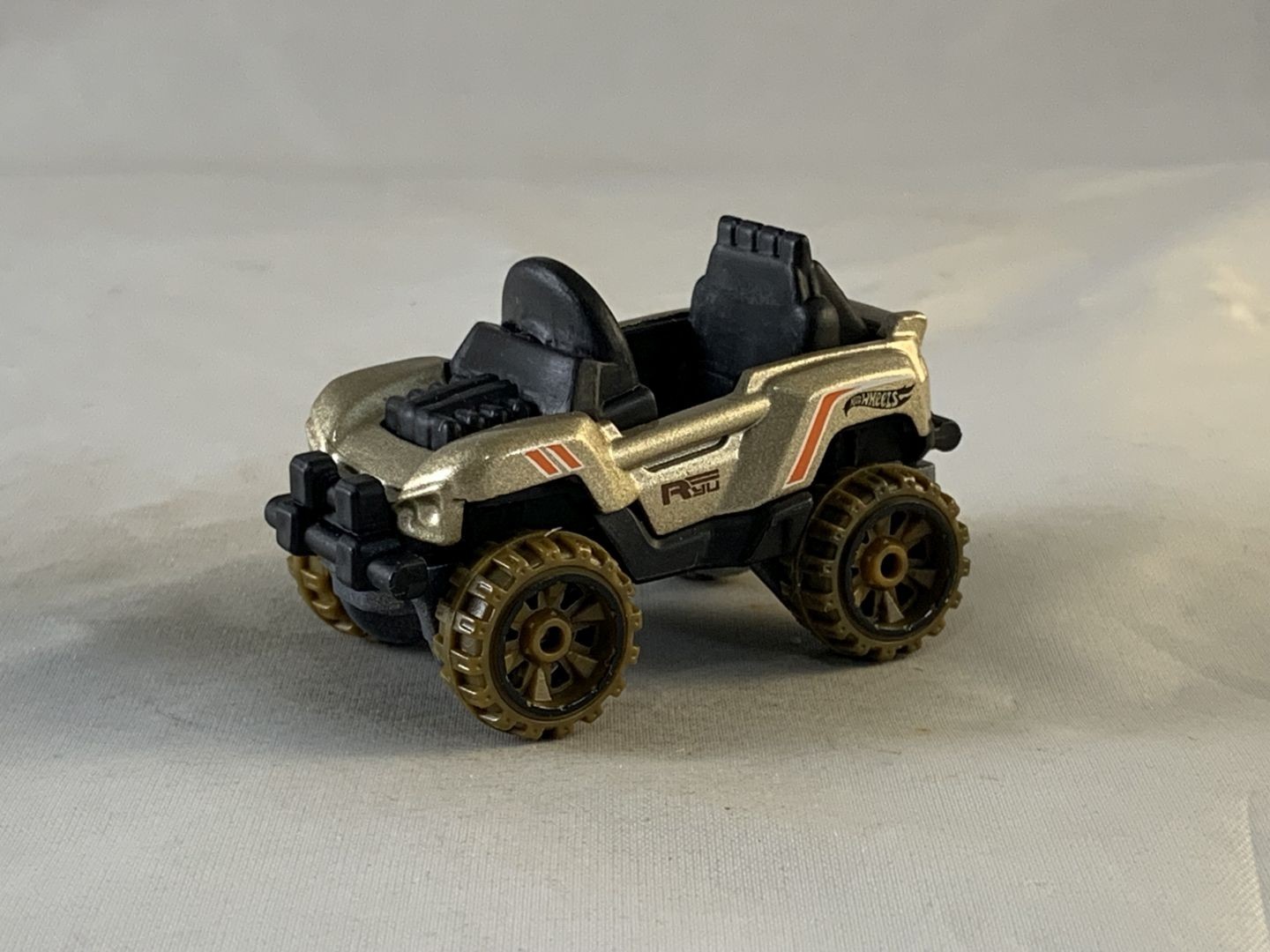 Hot Wheels Bogzilla 2018 HW Ride-Ons Bronze BLORs