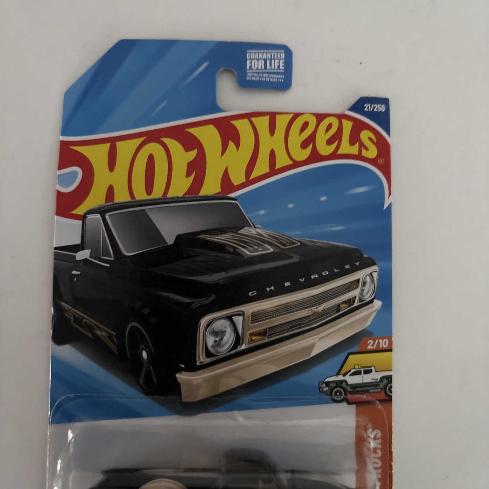 HOT WHEELS ’67 Chevy C10 Black Pickup HW Hot Trucks Mainline HYX51 2025