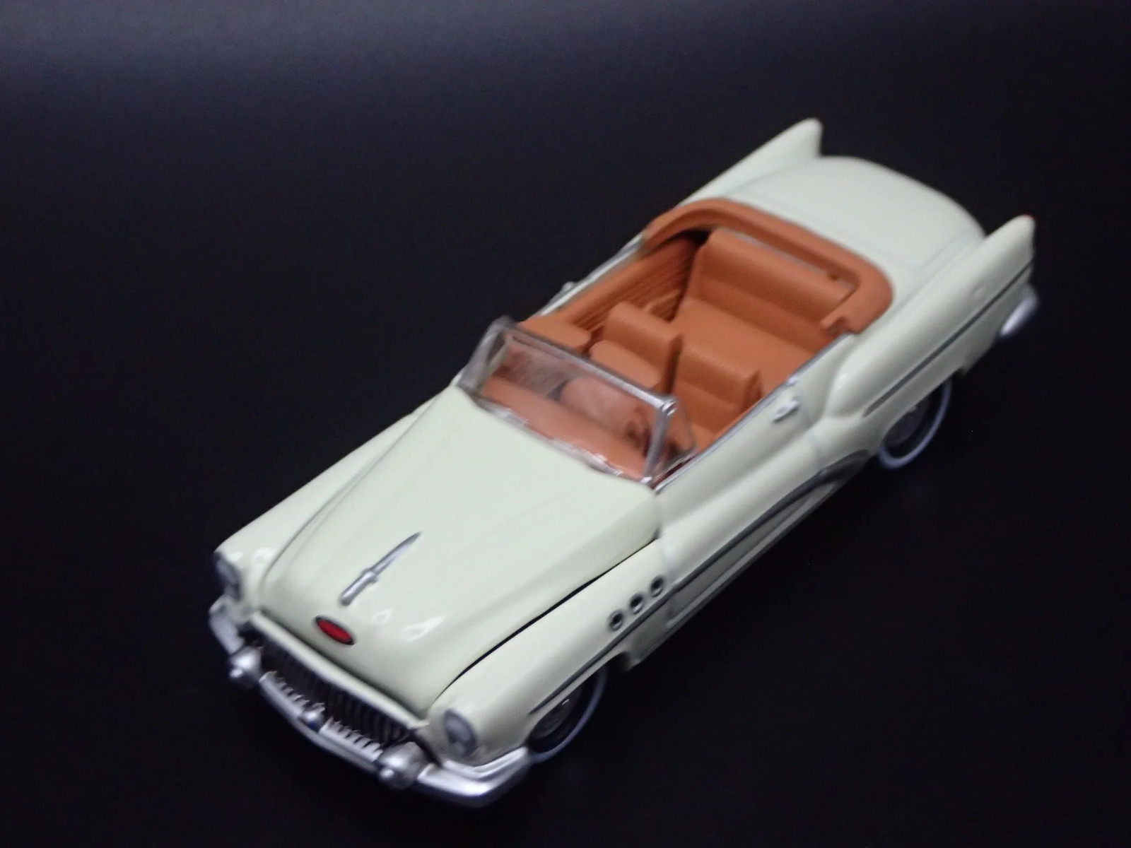 1953 53 BUICK SUPER CONVERTIBLE w HITCH 1:64 SCALE COLLECTIBLE DIECAST MODEL CAR