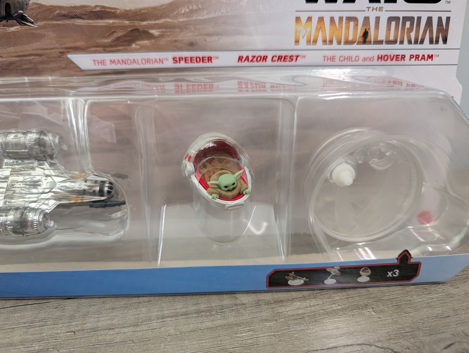 Hot Wheels Star Wars Starships 3-Pack Razor Crest Mandalorian Speeder Hover Pram