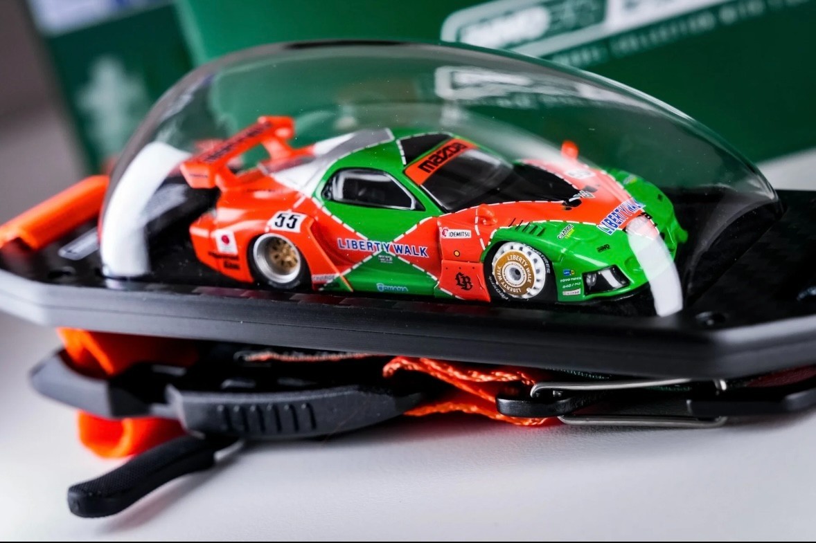 INNO64 D/STANS LB-SUPERSILHOUETTE FD3S Limited Wearable Model Car Sealed