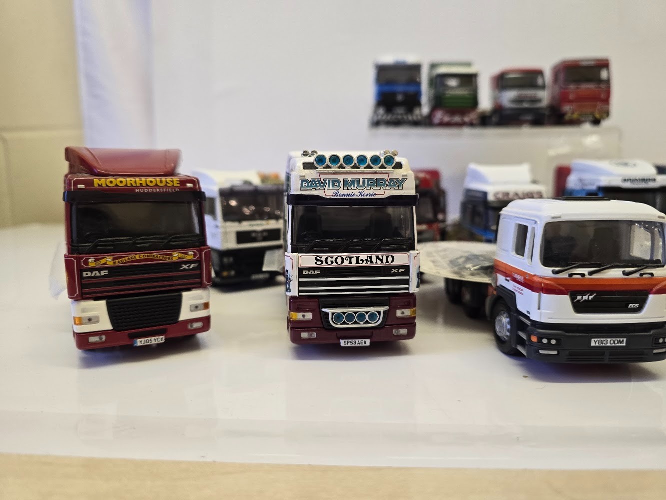 Corgi 1:50 Truck Tractor Unit Choose Your Vehicle Scania Volvo DAF MAN Renault