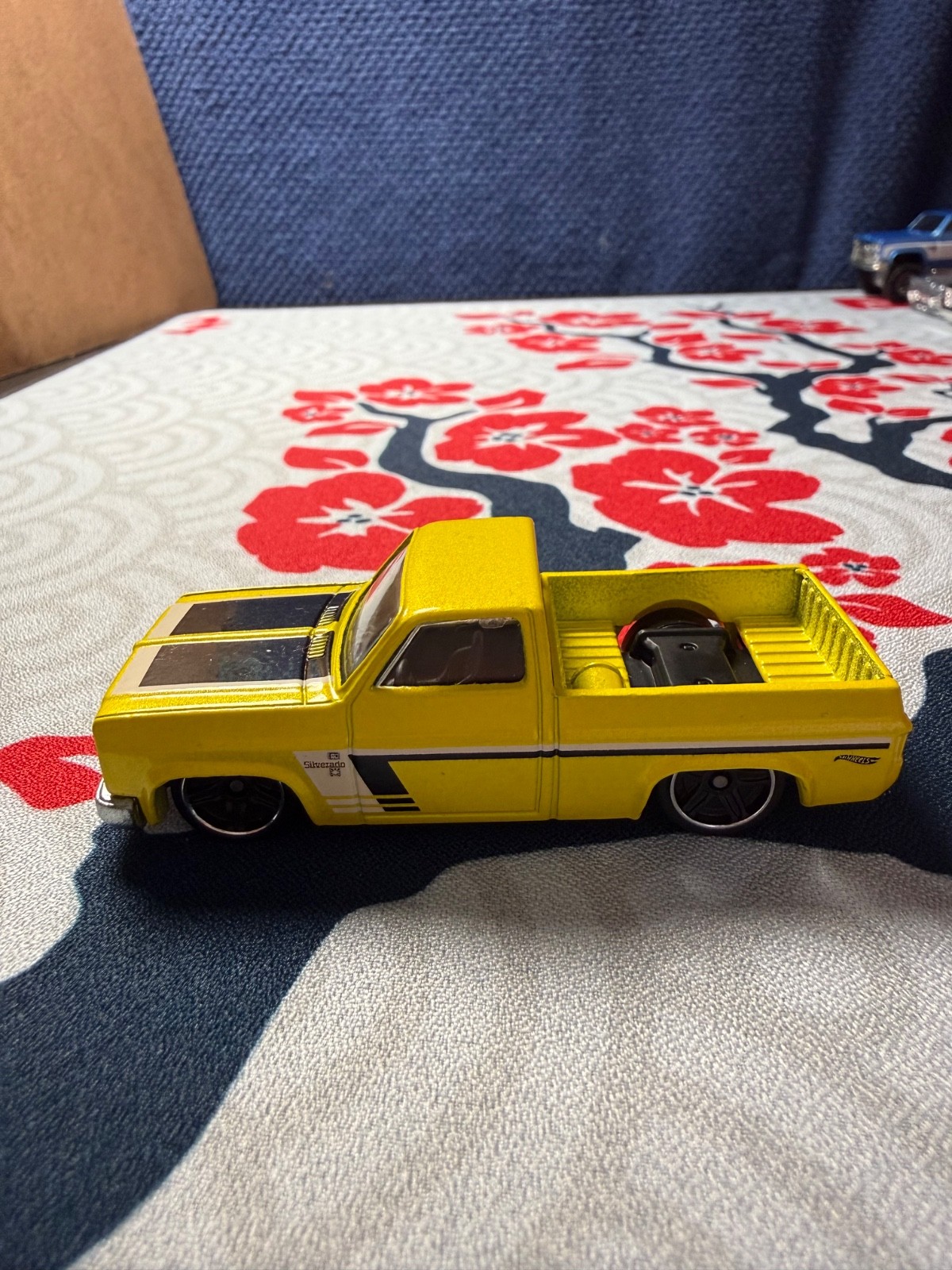 Hot Wheels- Chevy Silverado Trucks Variety- Loose