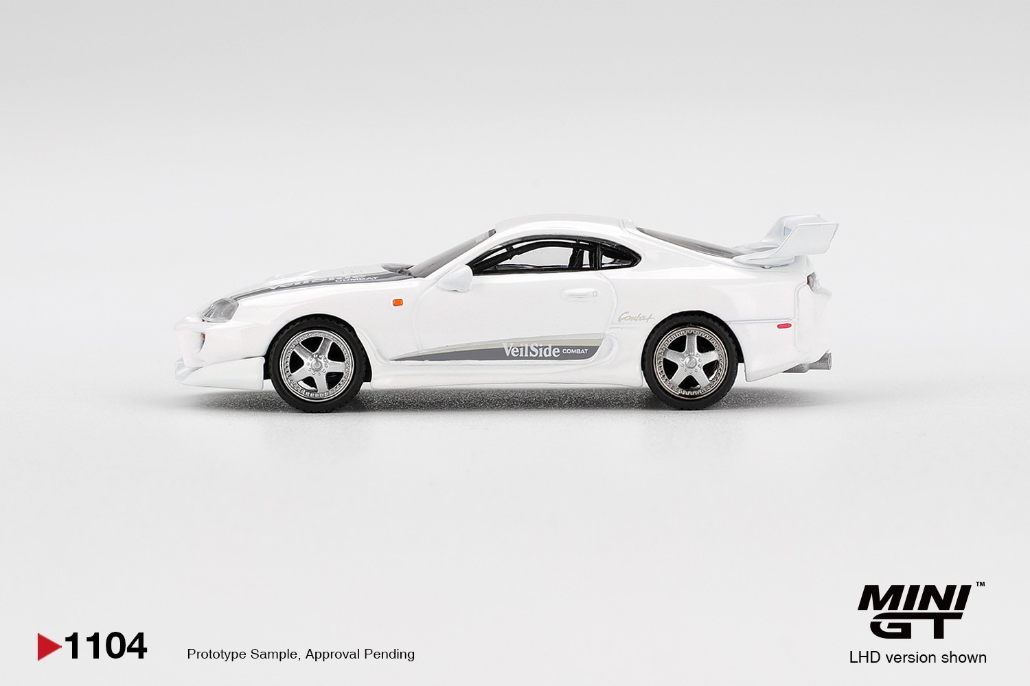 Mini GT 1:64 Toyota Supra VeilSide Combat V-I White #1104