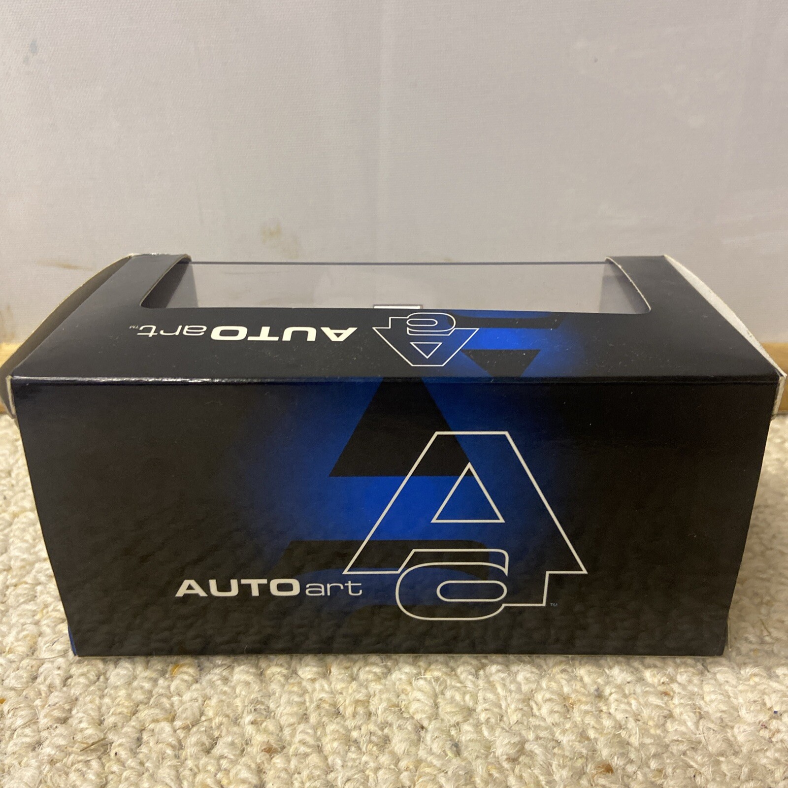 BMW MINI COOPER AUTOART DARK BLUE WITH WHITE ROOF MODEL CAR 1:43 SCALE