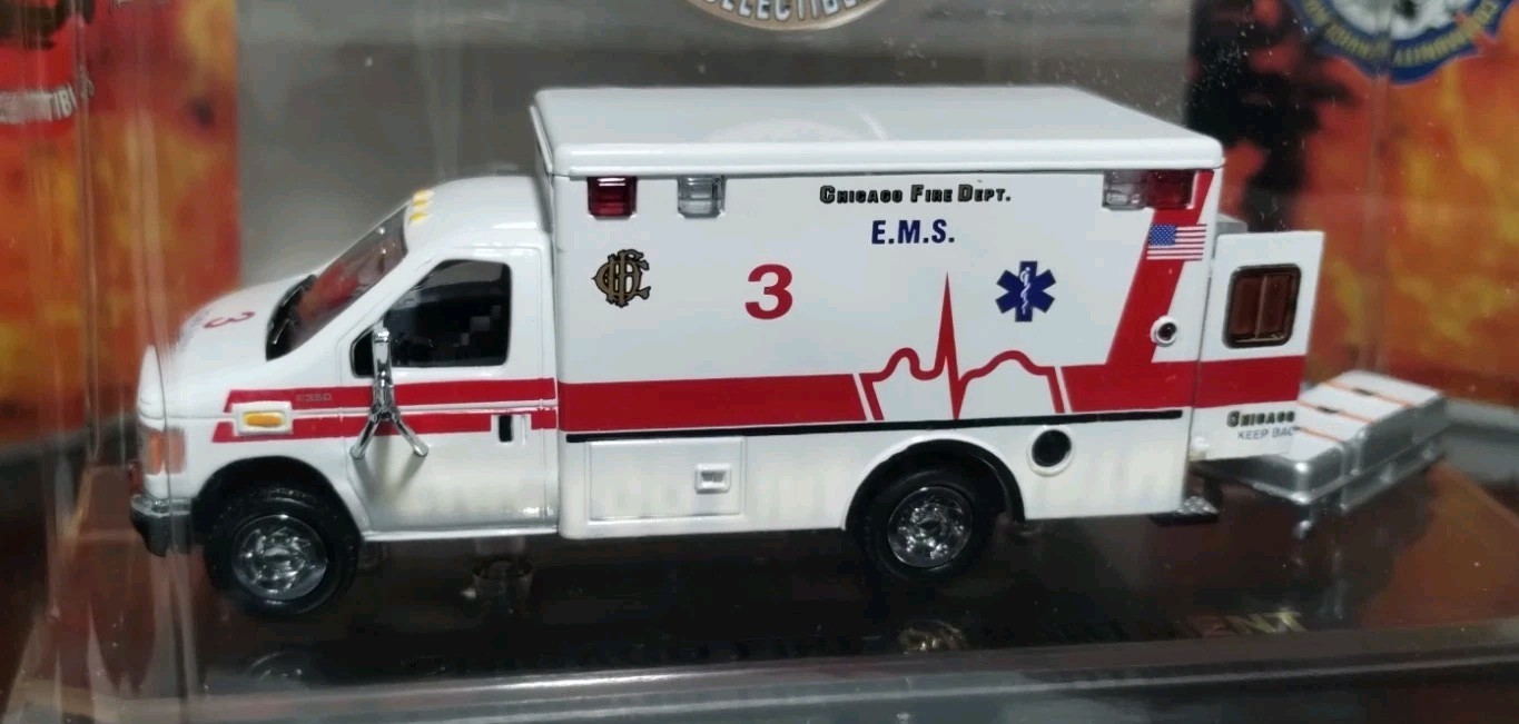 Code 3 Chicago Fire Department Ford E-350 Ambulance 3 EMS #12056