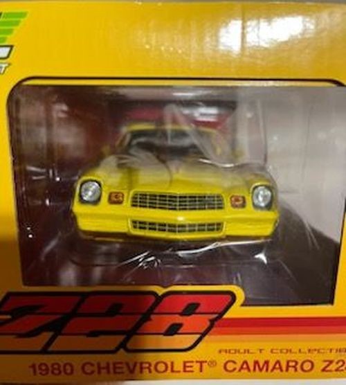 1980 Camaro YELLOW 13690 Greenlight 1:18