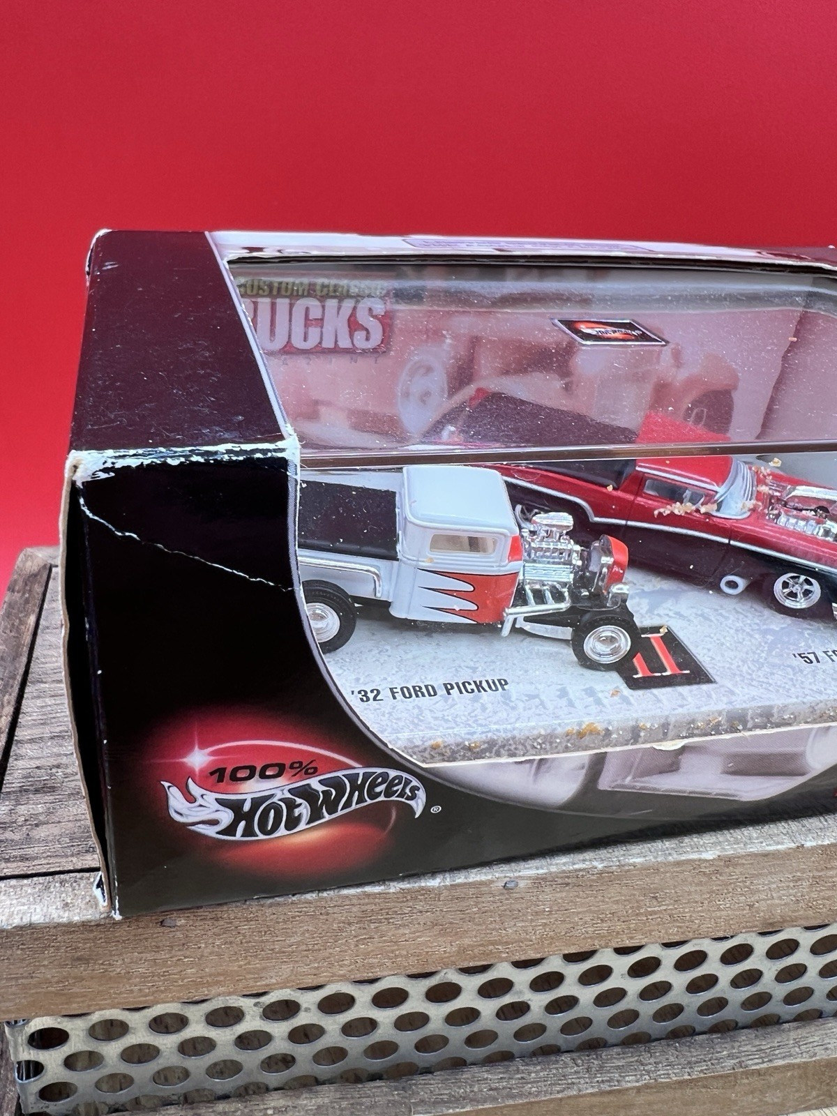 Hot Wheels Petersen’s Custom Classic Trucks ’32 Ford Pickup & ’57 Ranchero 🛞🛞