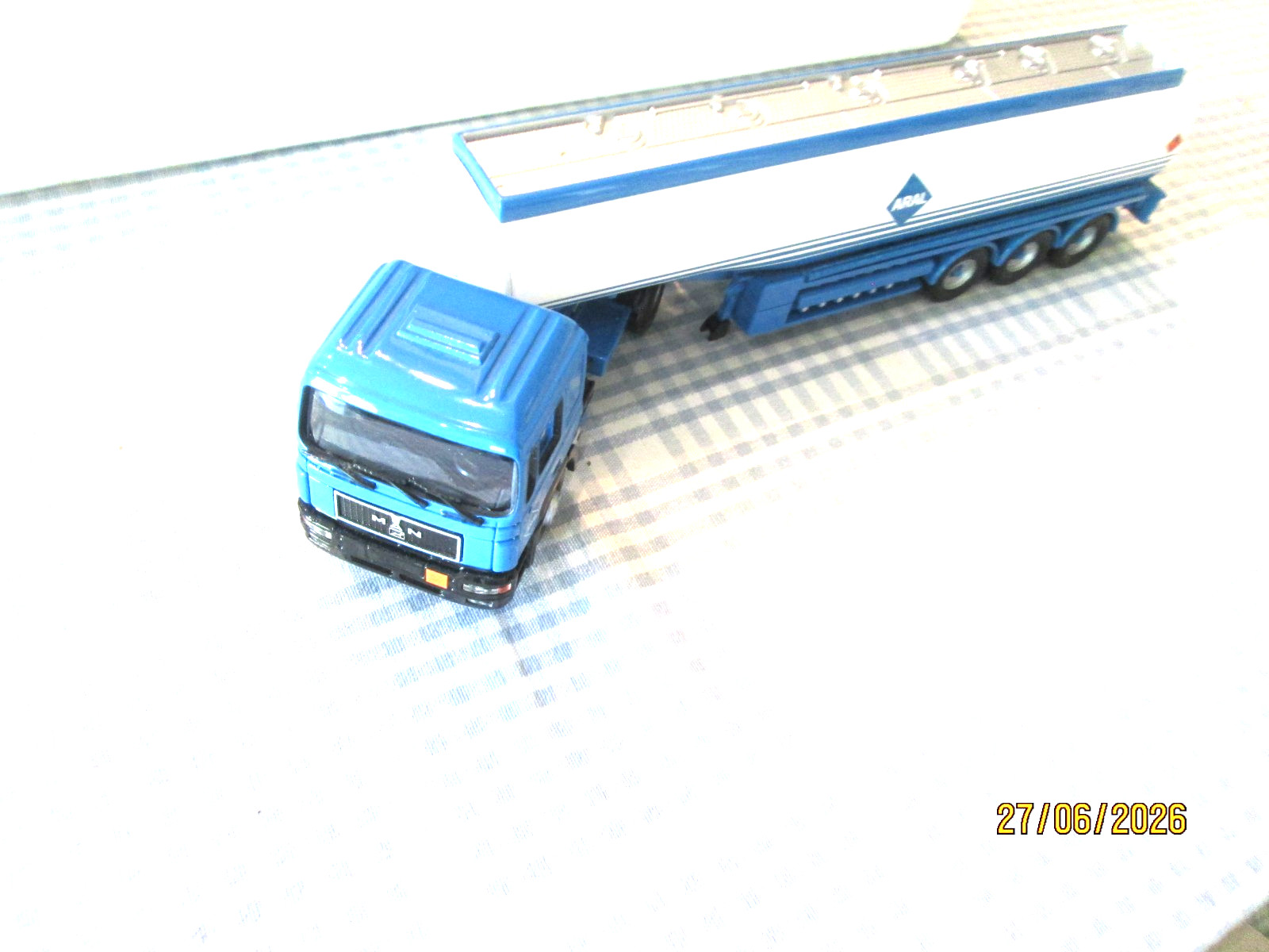 CORGI 1;50 No.76201 – MAN TANKER WAGON – ARAL – BOXED