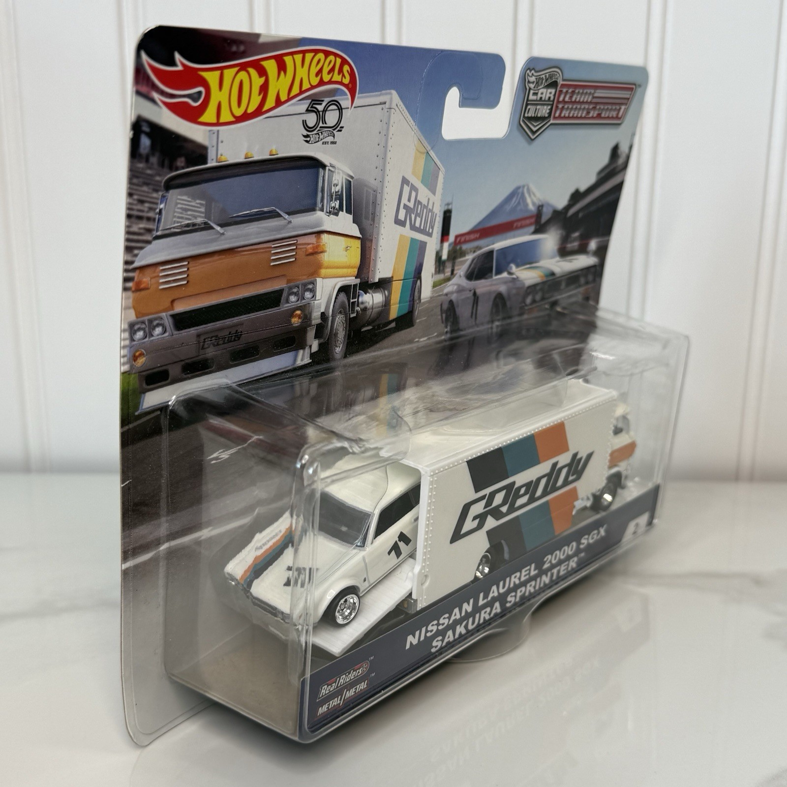 Hot Wheels Premium Team Transport Nissan Laurel 2000 SGX & Sakura Sprinter