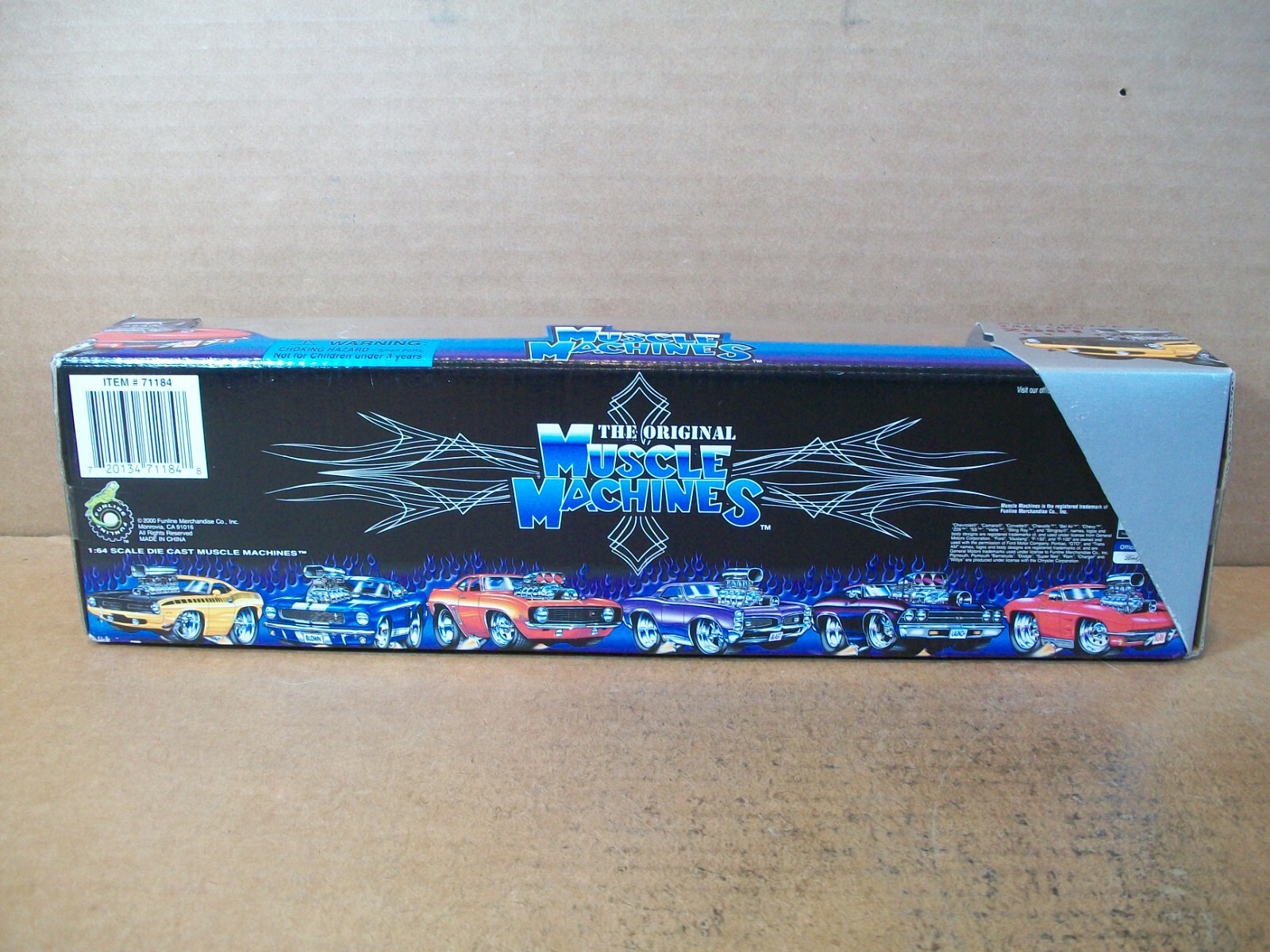 2001 Muscle Machines ~ California Too Hot ~ 5 Pack ~ 1:64 ~ Exclusive Xmas Cars