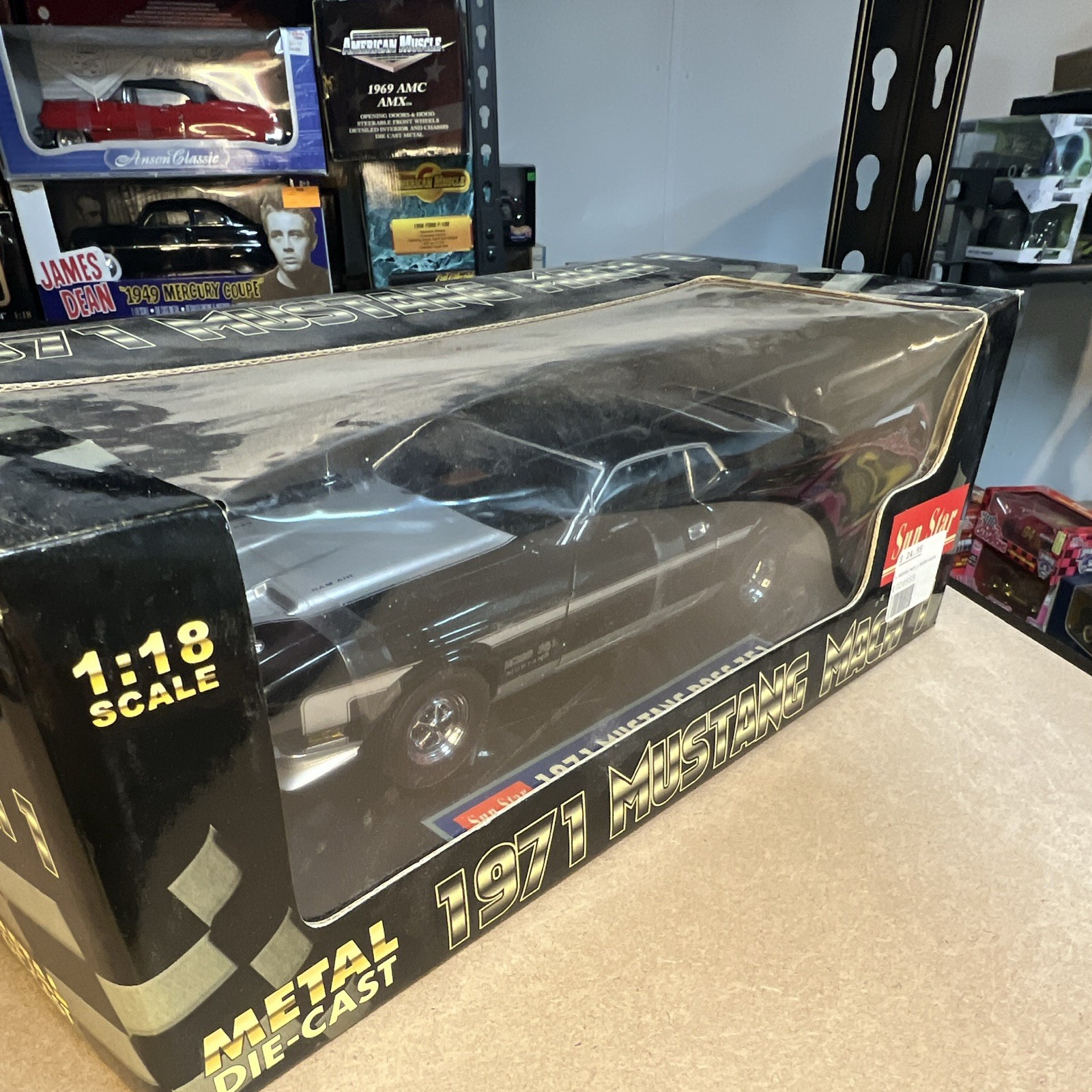 Sun Star 1971 Ford Mustang Mach 1 1:18 Diecast Metal Black Unopened Box