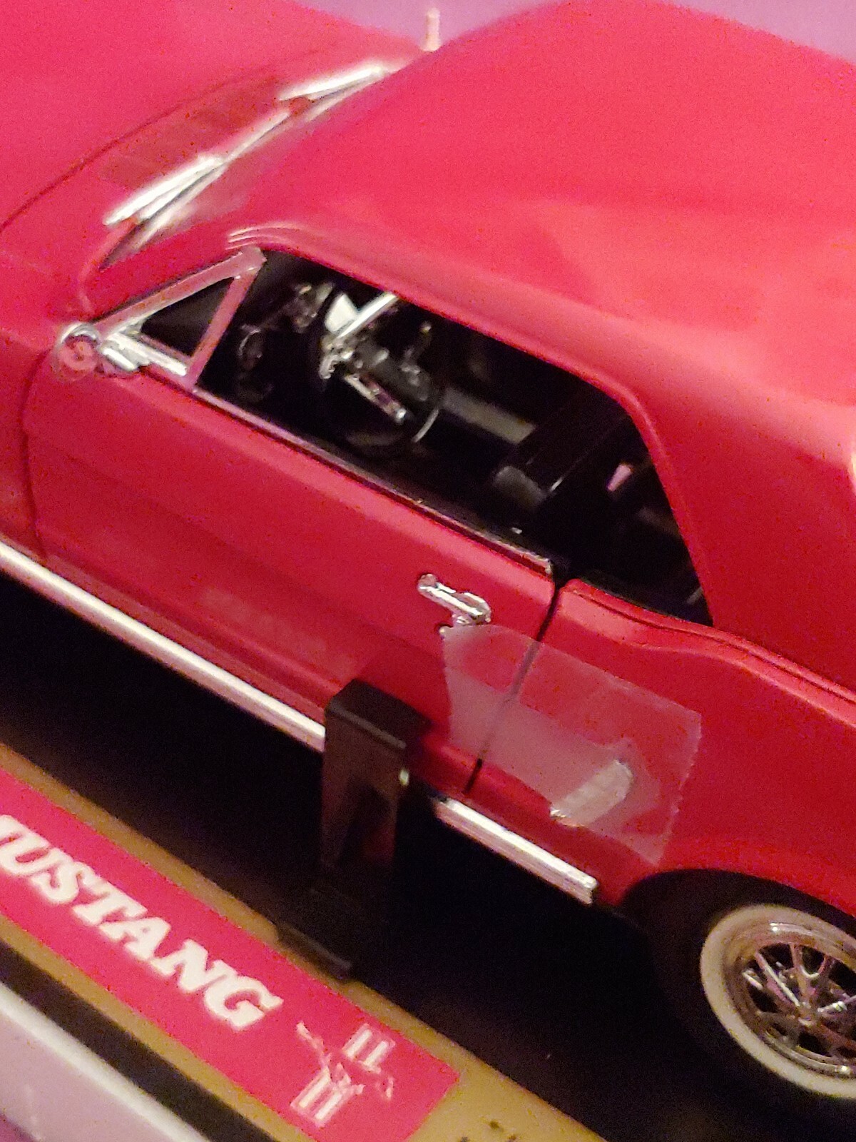 GORGEOUS 1:18 FORD MUSTANG 1964 1/2 CRIMSON RED W/ OWNERS MANUAL, FEATURES OPEN!