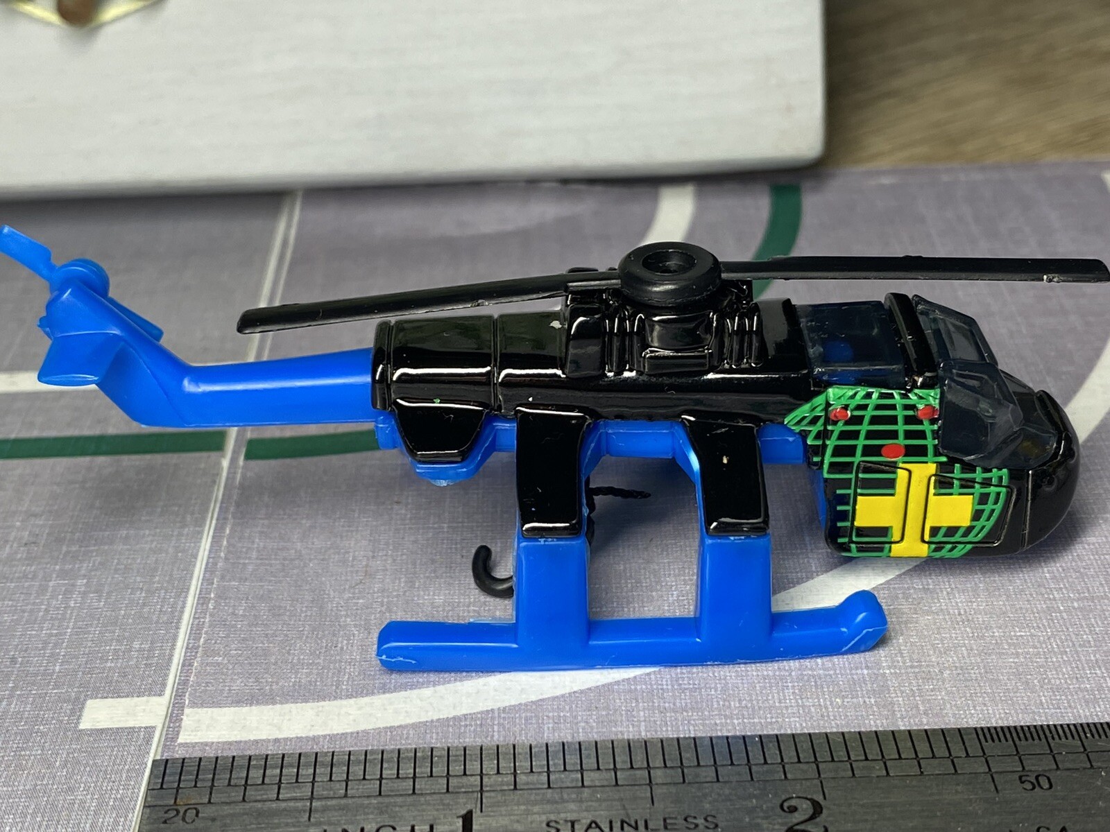 Matchbox 1999 Airlift Rescue Helicopter, Crane Chopper, Police, Fire