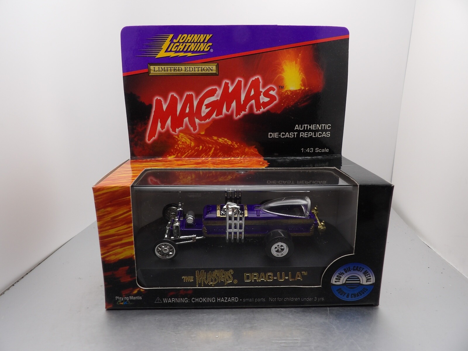 THE MUNSTERS DRAG-U-LA 1996 JOHNNY LIGHTNING MAGMAS 1:43 DIE-CAST