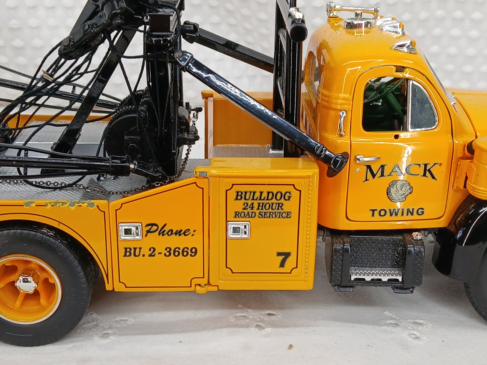 1960 MACK B-61 WRECKER 1:25 DIECAST FIRST GEAR MAC TOWING FREE SHIPPING