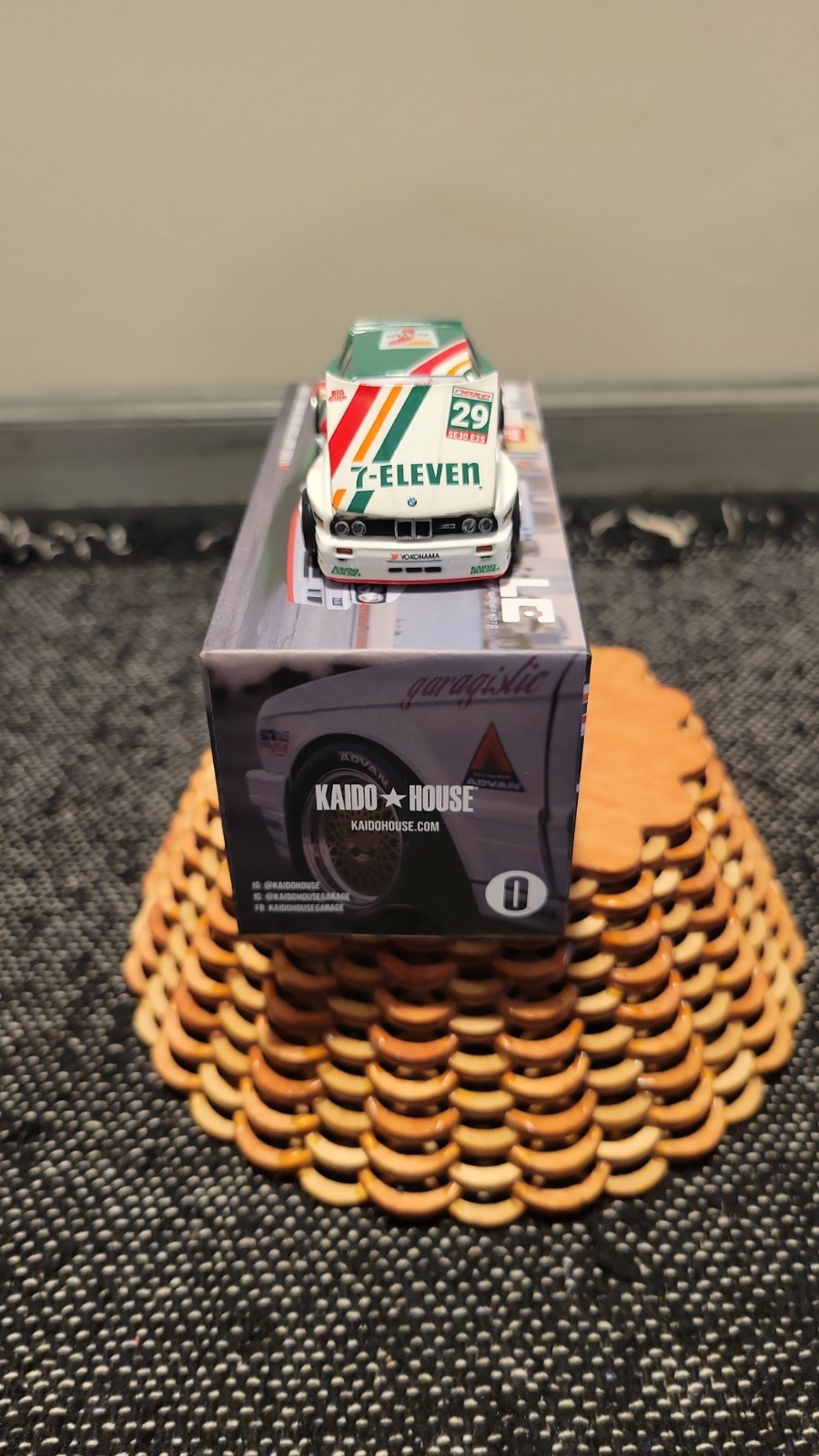 Kaido House x Mini GT BMW M3 Kaido Works Larry Chen V1 Seven-Eleven #217 1/64