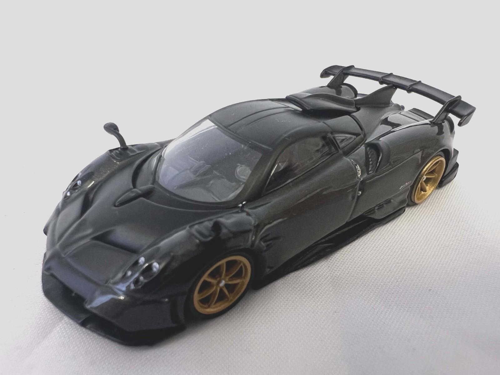 1/64 Tarmac Works Pagani Imola Grigio Knockhill Global64 T64G-TL046-GY