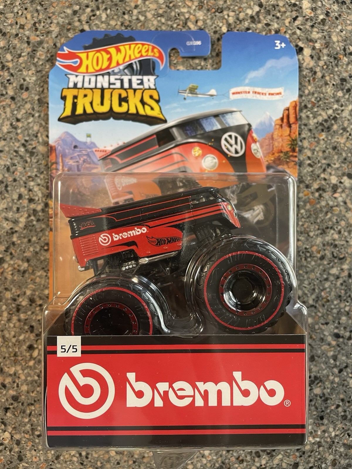 2022 Hot Wheels Monster Trucks VW Drag Bus Brembo Red & Black