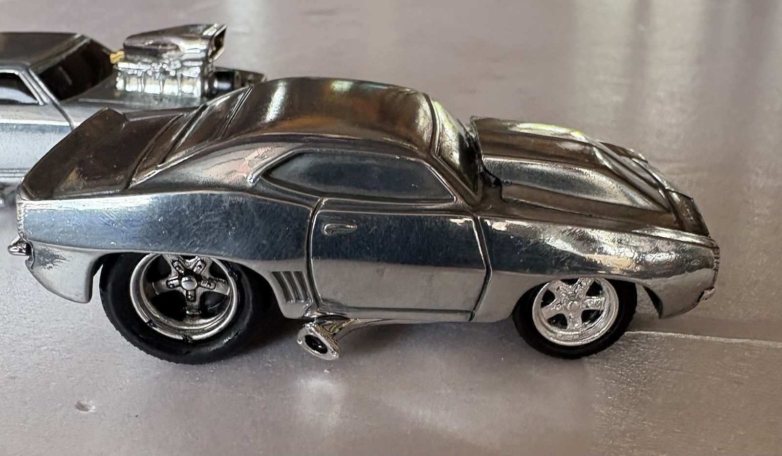 Muscle Machines 1/64 RAW 1969 Camaro SS Custom Hot Rod Rare 2004